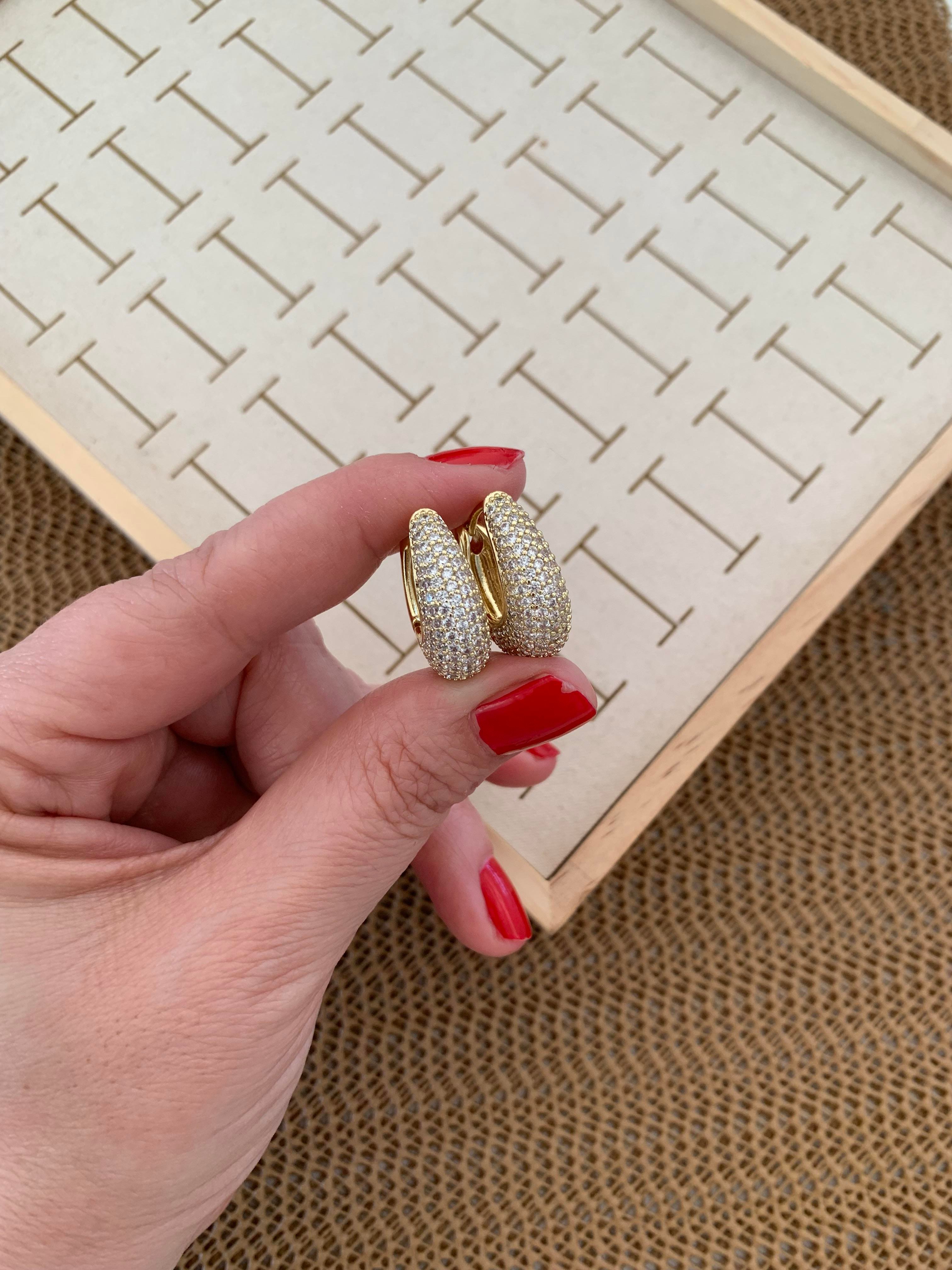 Vip Gold Duble Zirkon Taşlı U Küpe