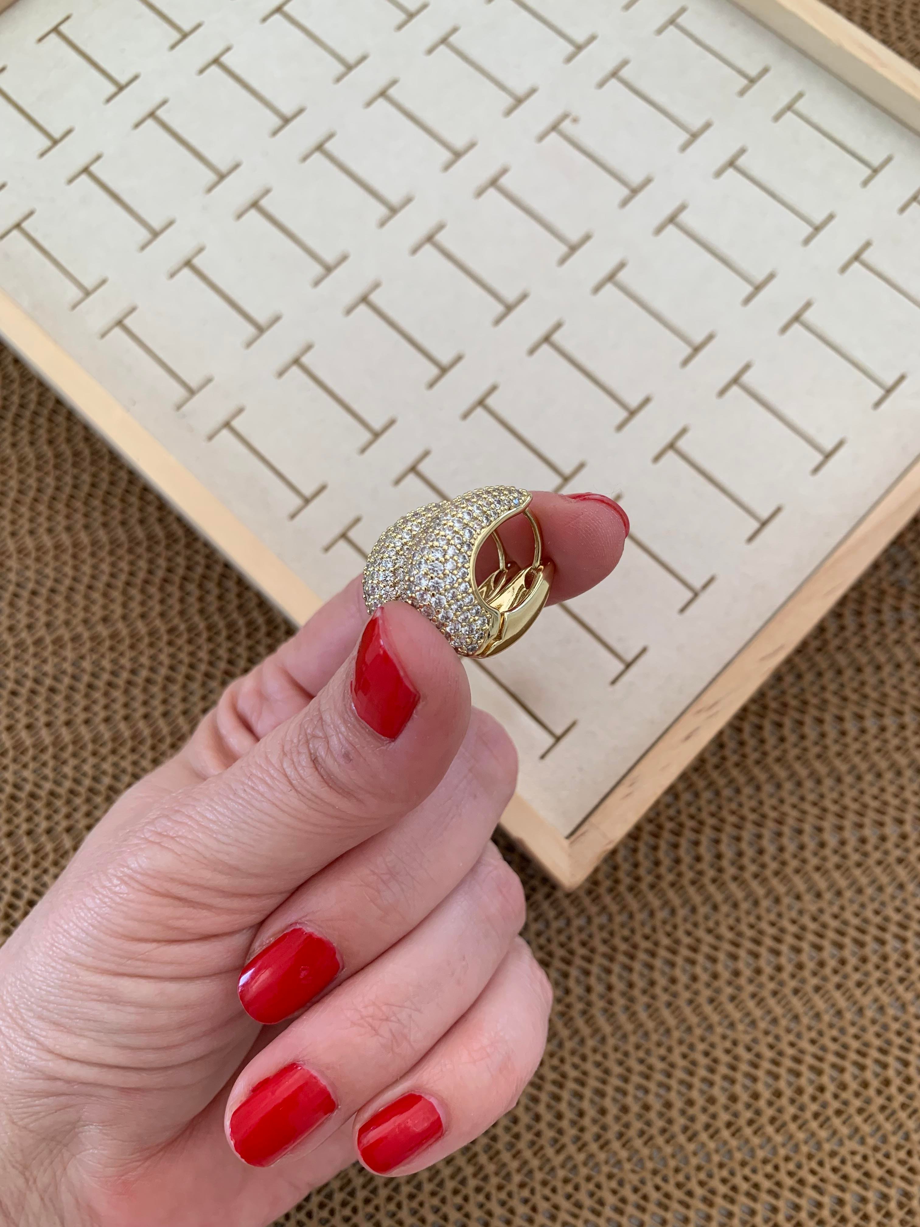 Vip Gold Duble Zirkon Taşlı U Küpe