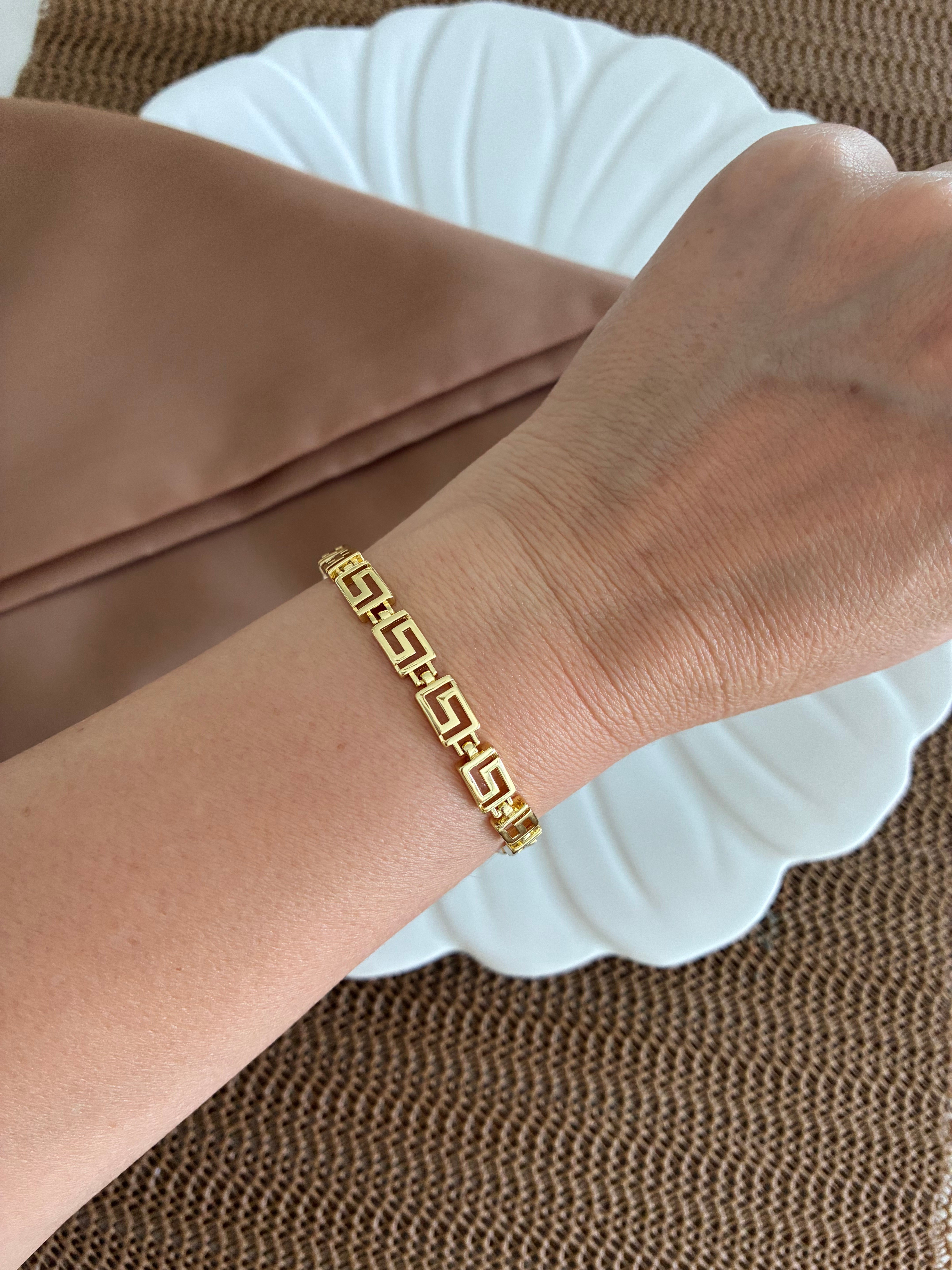 Vip Gold İç İçe Geçme Plaka S Sıralı Bileklik