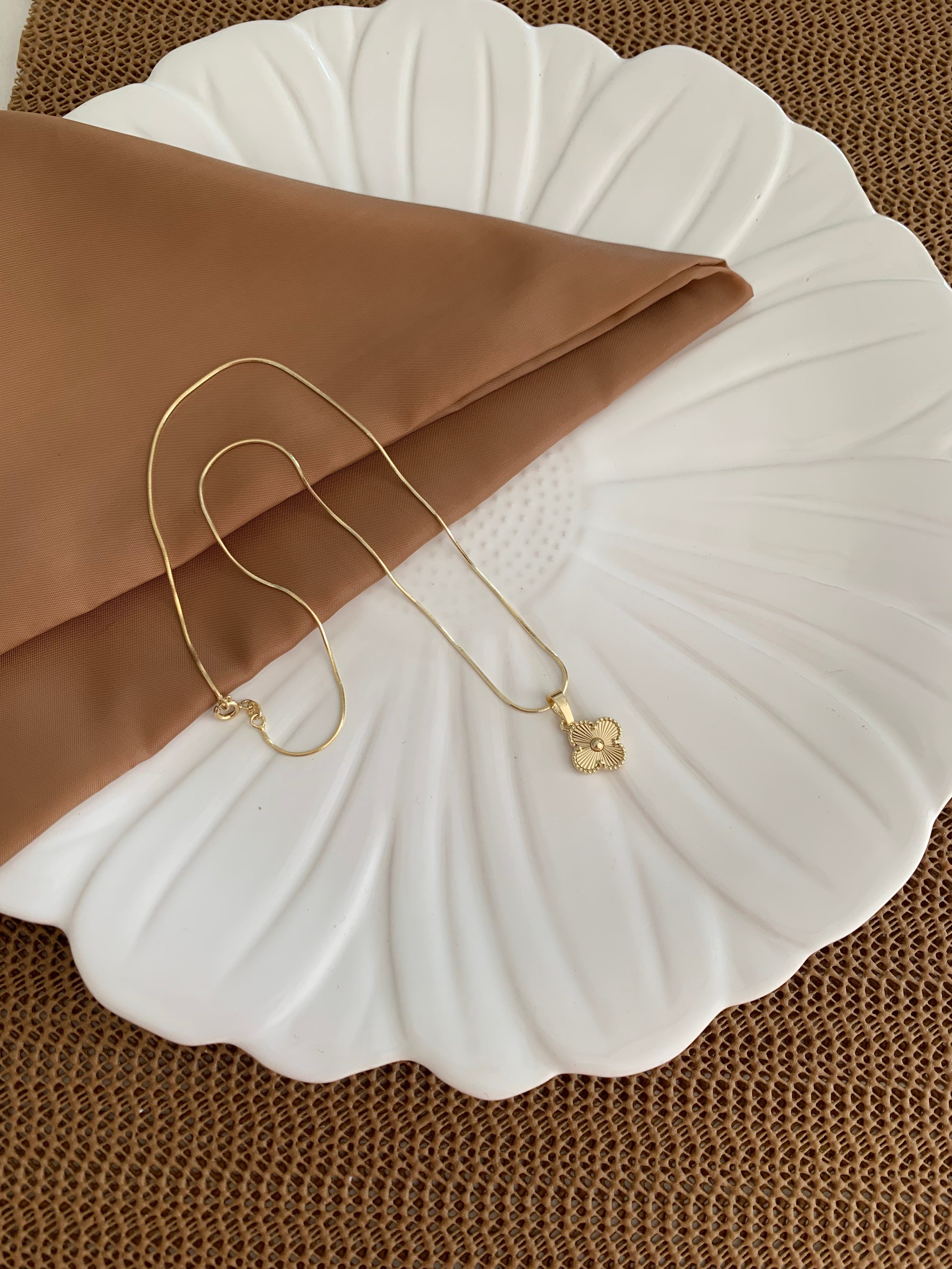 Vip Gold İnce İtalyan Zincirli Yonca Kolye