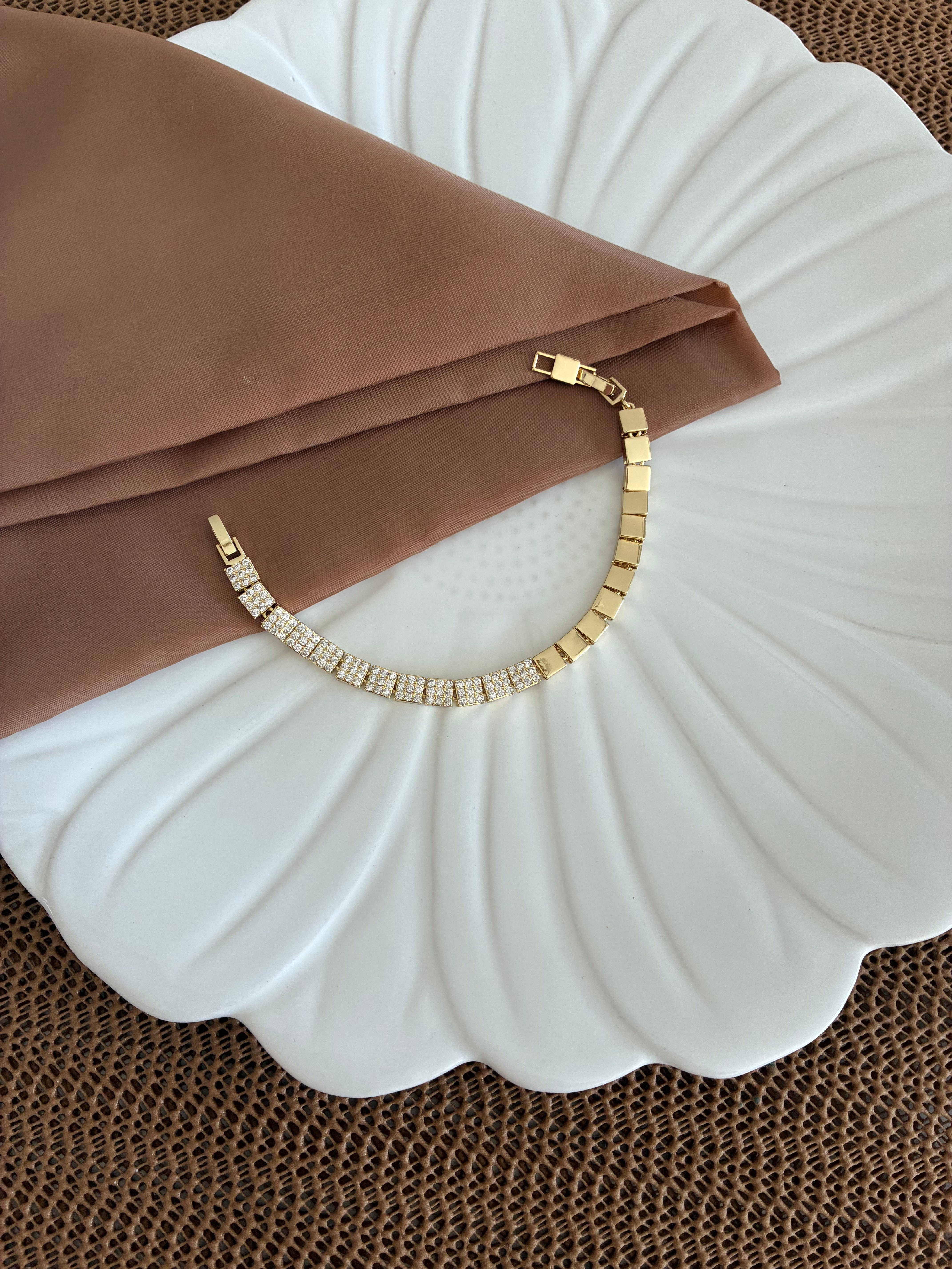 Vip Gold Kare Zirkon Taşlı Plaka  Bileklik