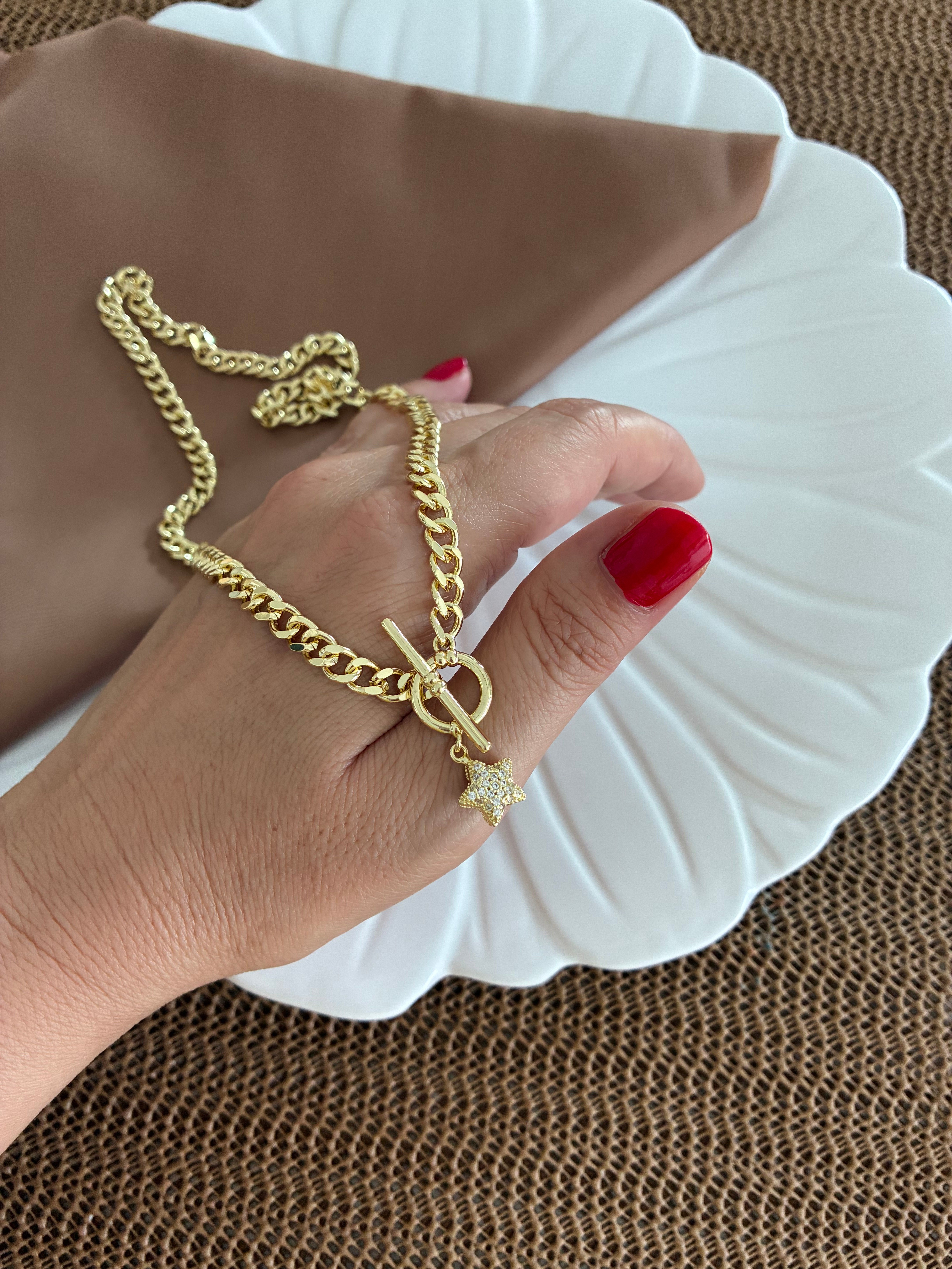 Vip Gold Klasik Zincir Zirkon Taşlı Yıldız Kilit Uçlu Kolye