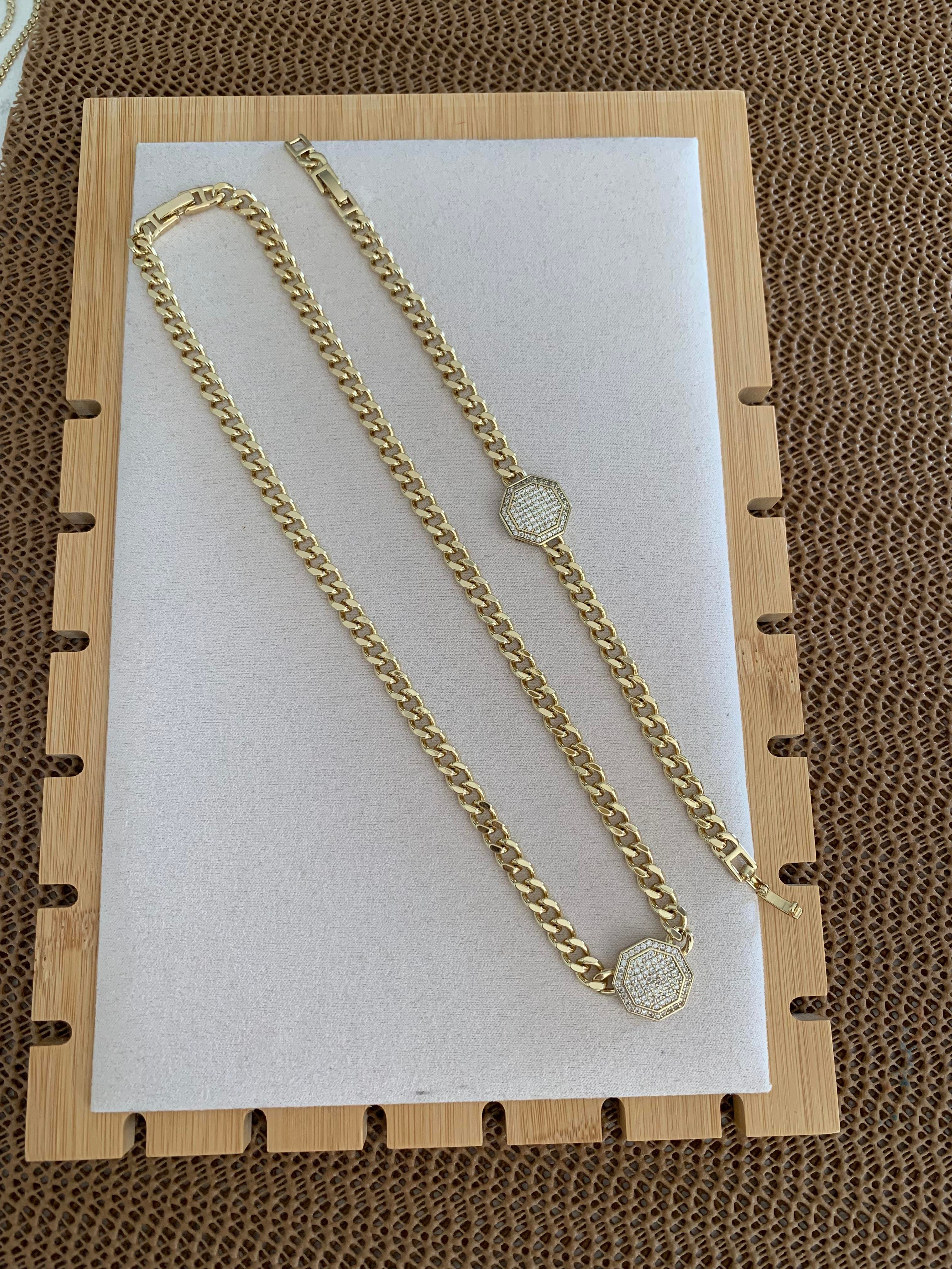 Vip Gold Klasik Zirkon Taşlı Beşgen Kolye Bileklik Set