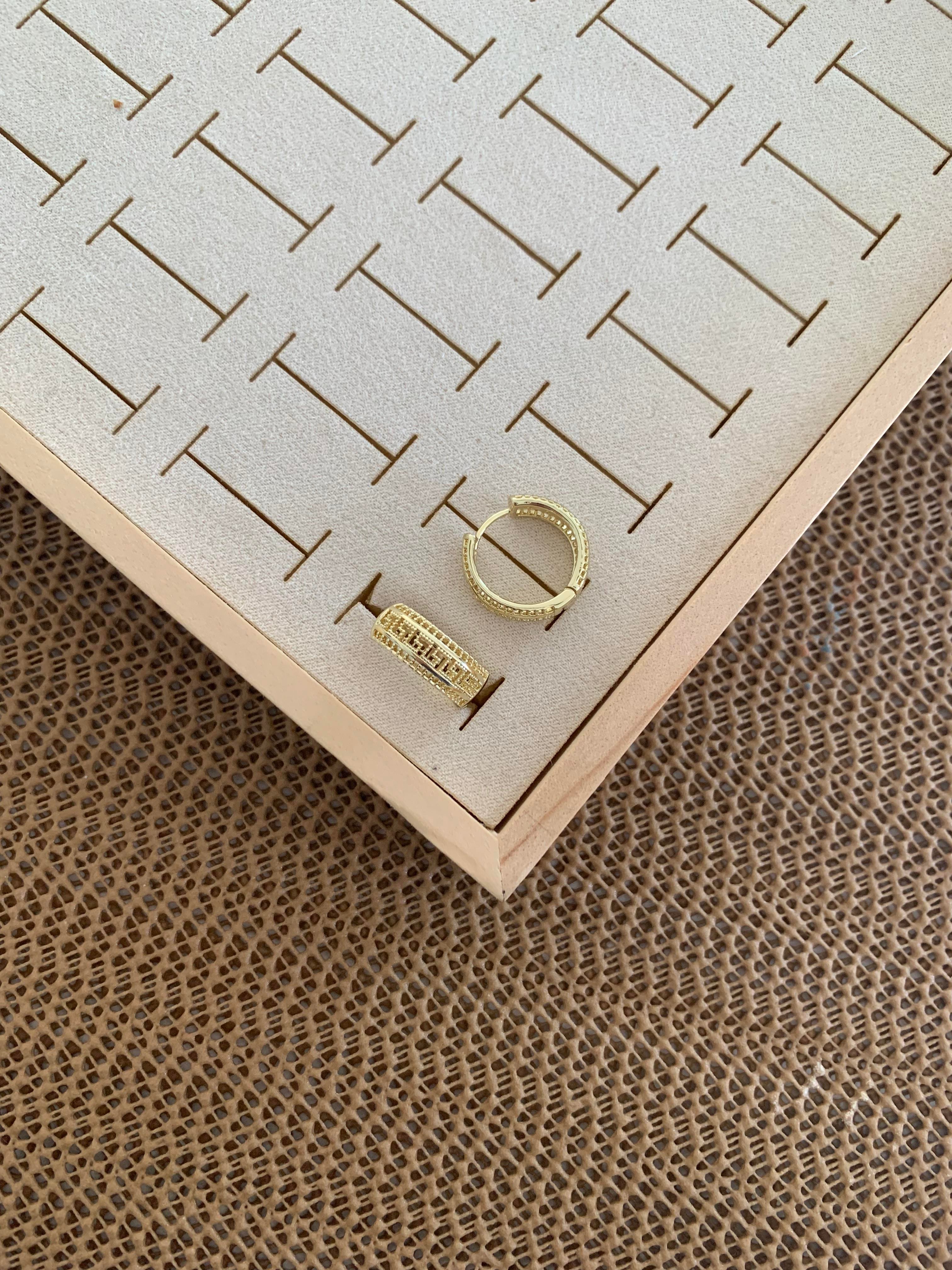Vip Gold Ortası S Sıralı Halka Küpe