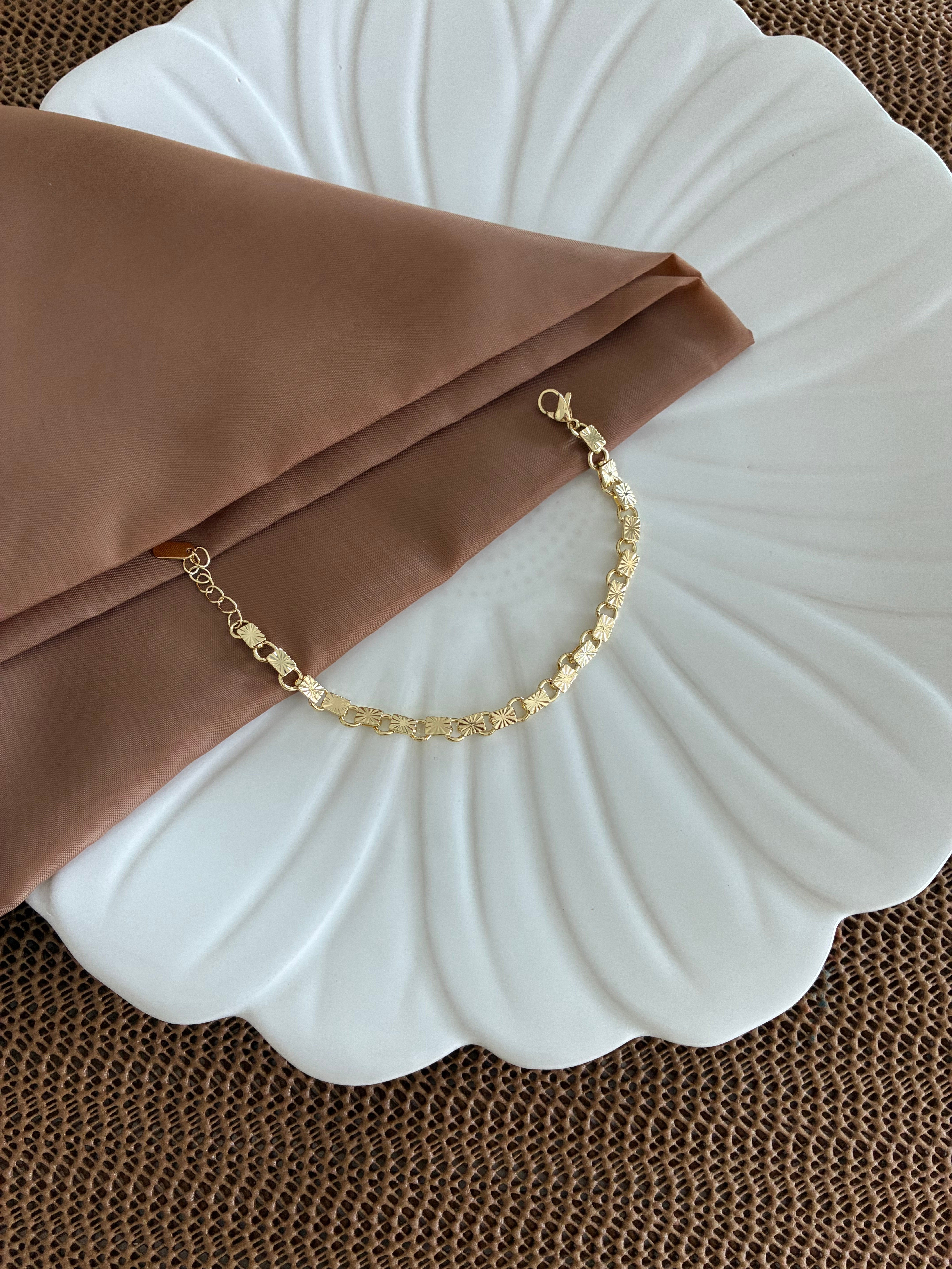 Vip Gold Pırıltılı Lazer Kare Sıralı Bileklik