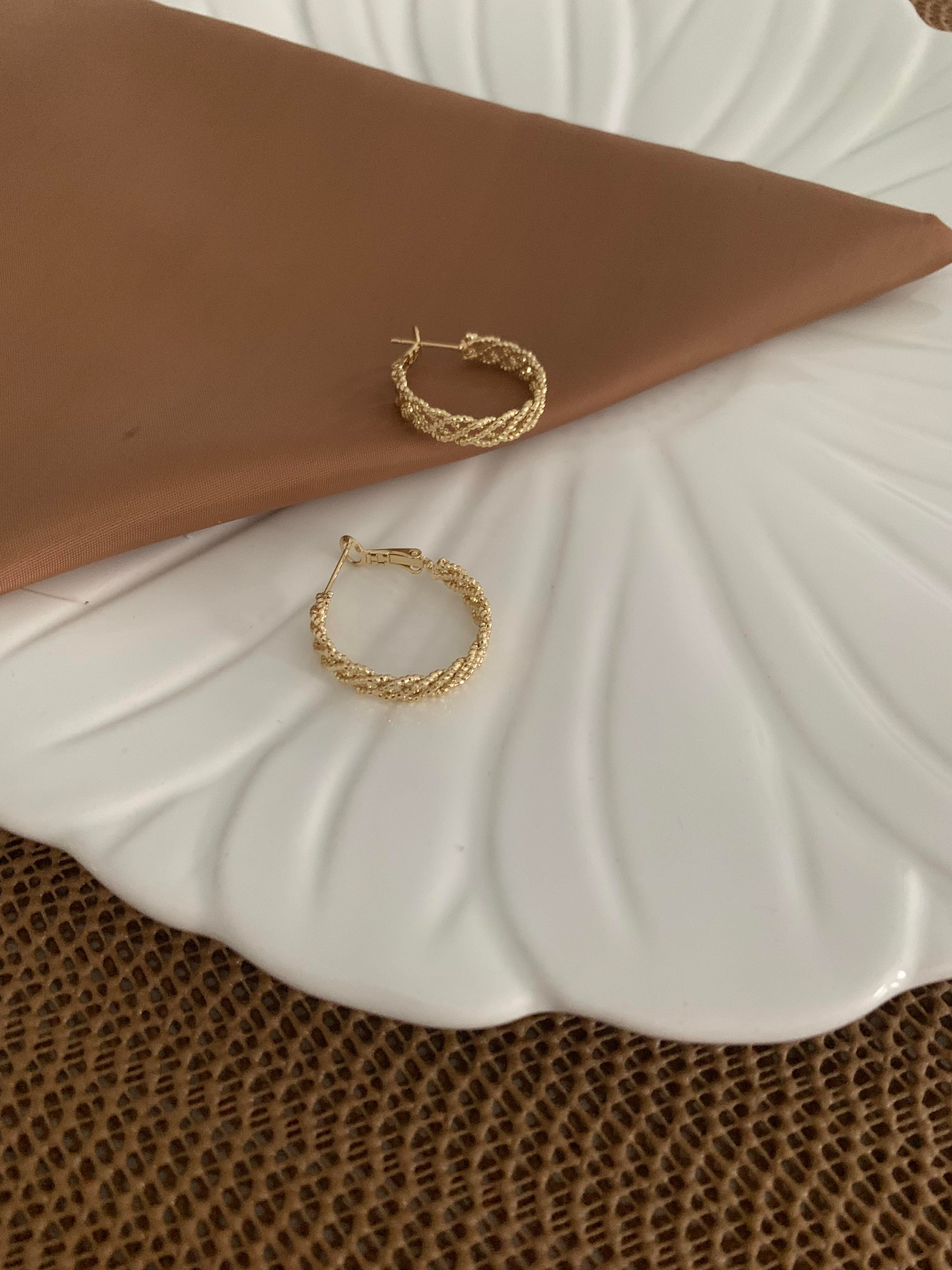Vip Gold Pırıltılı Örgü Zincir Halka Küpe