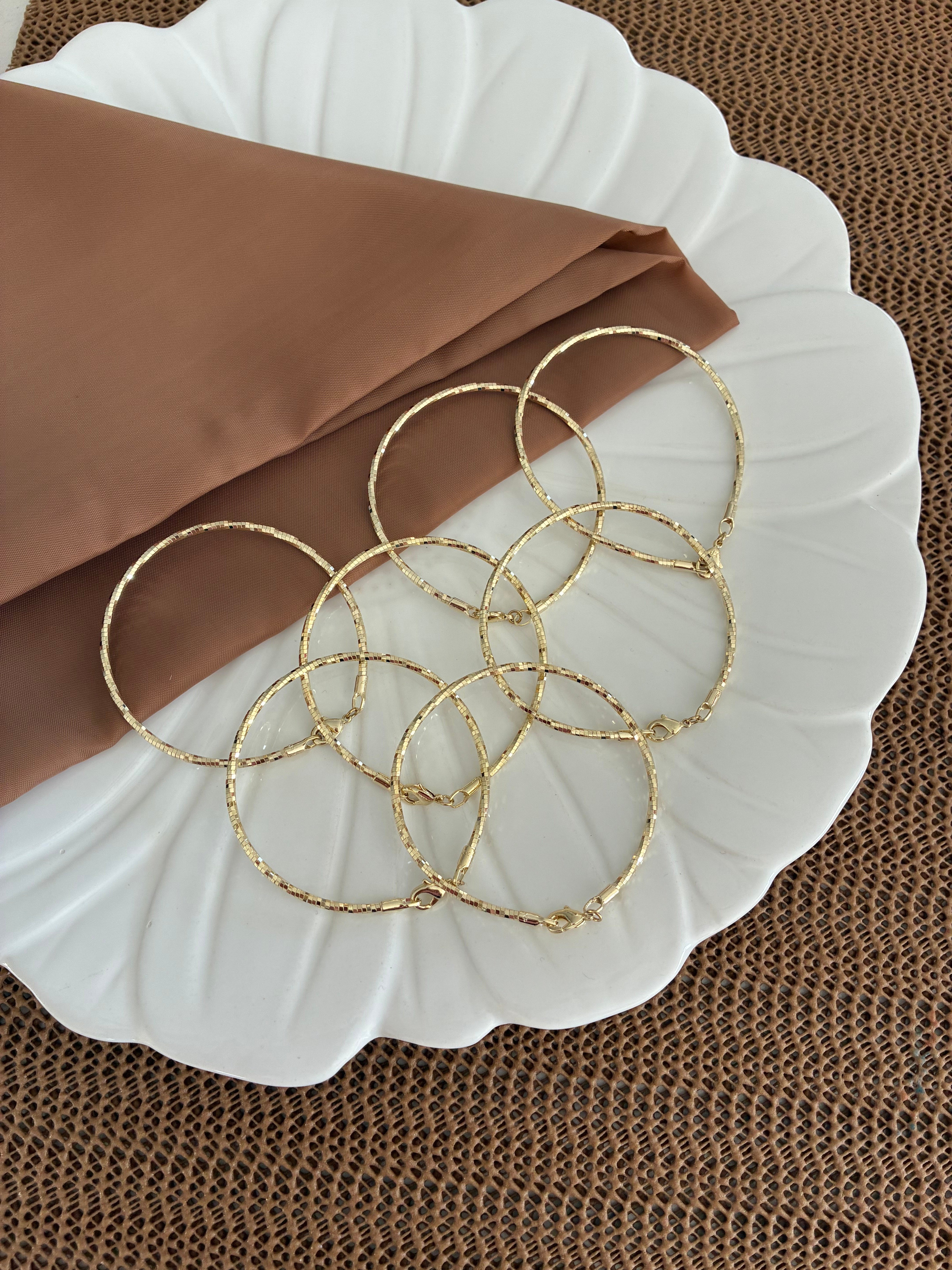 Vip Gold Pırıltılı Tel Tasarım Bileklik