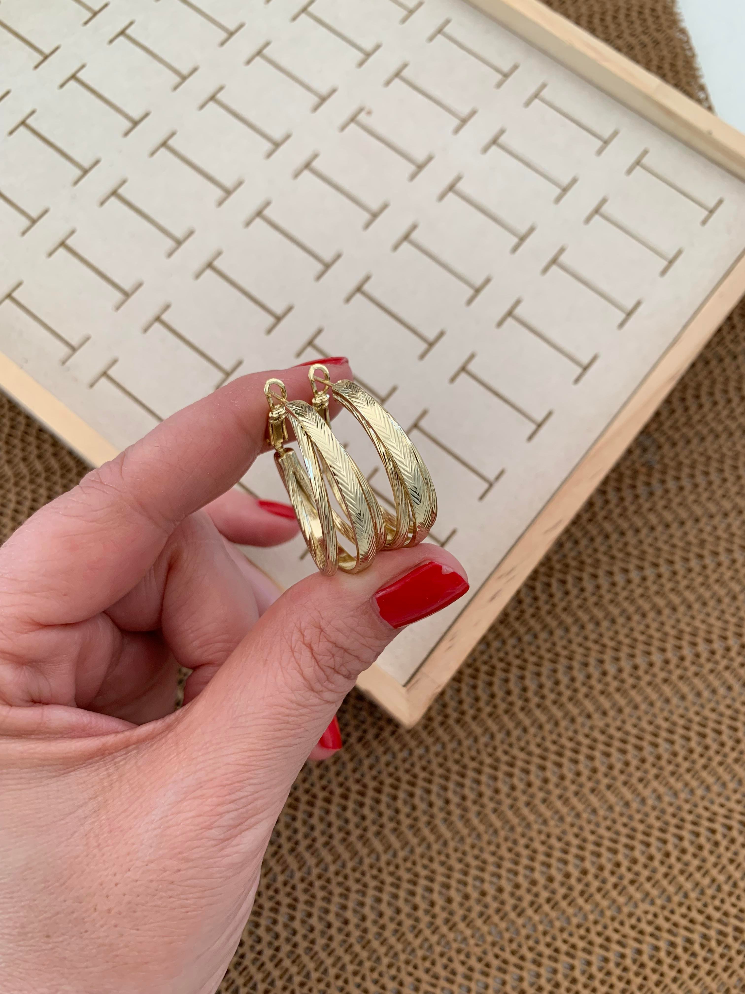 Vip Gold Pırıltılı Üç Sıra Halka Tasarım Küpe