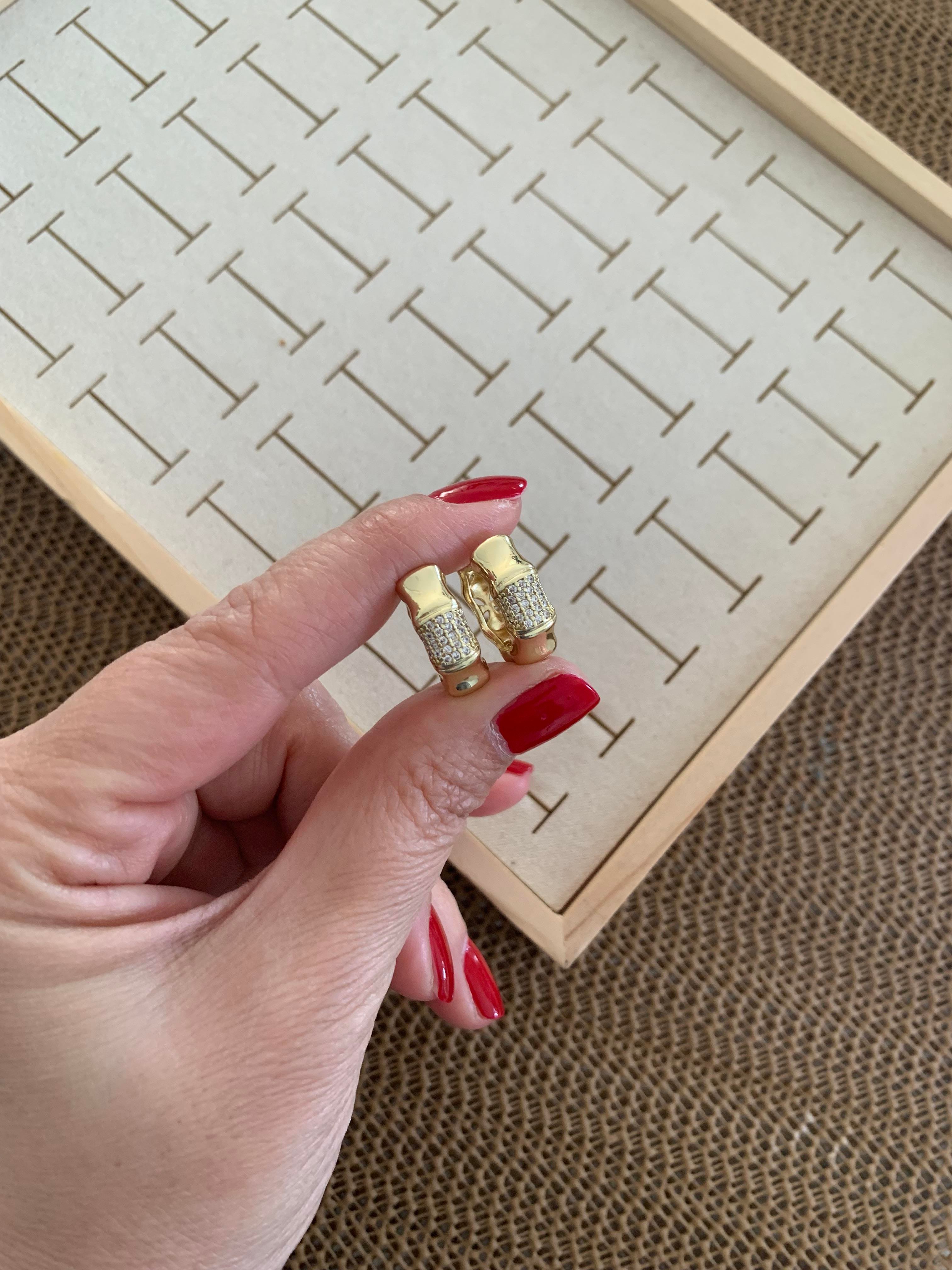 Vip Gold Plaka Biyeli Zirkon Taşlı Halka Küpe