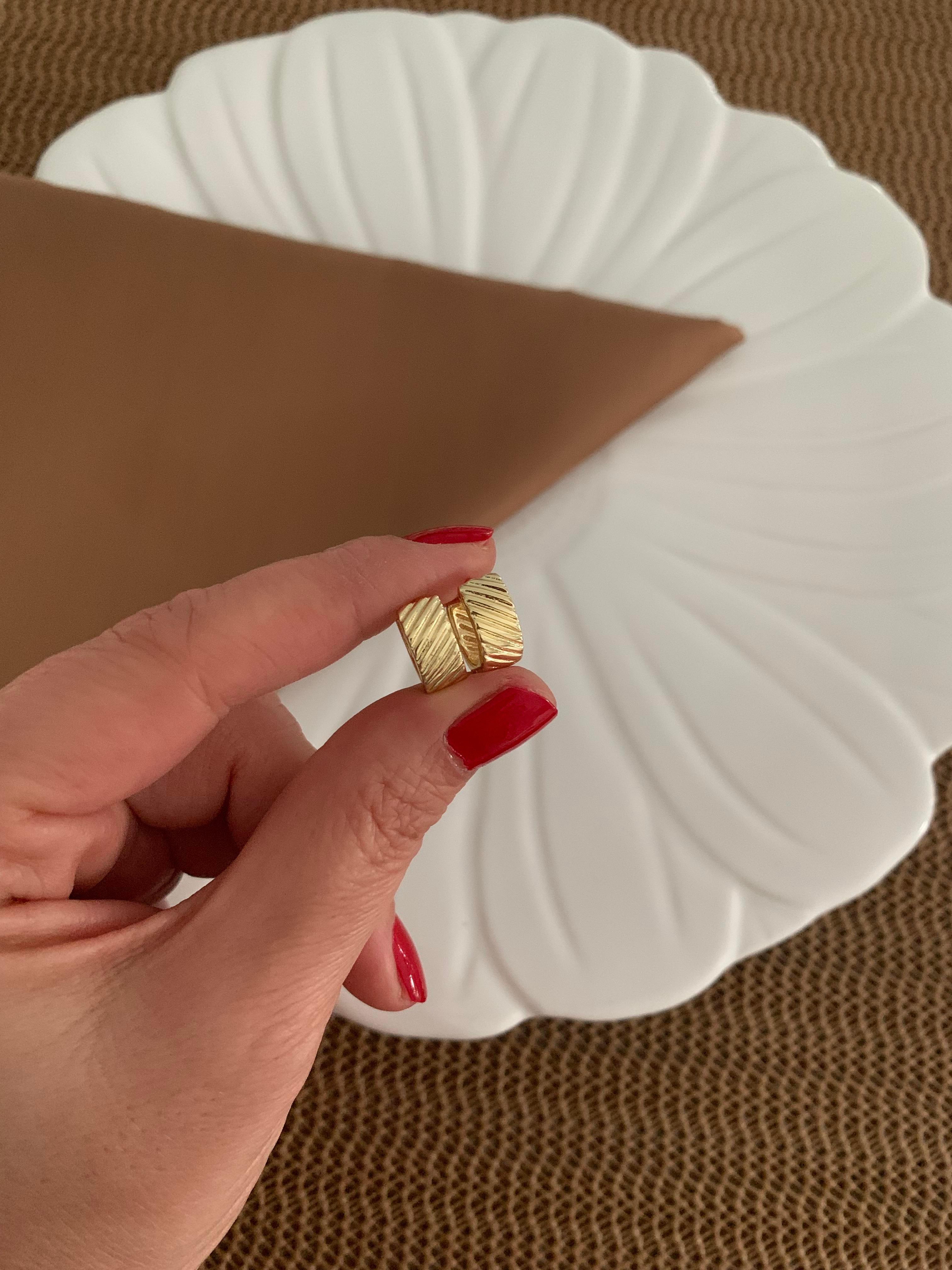 Vip Gold Plaka Çizgili Halka Küpe