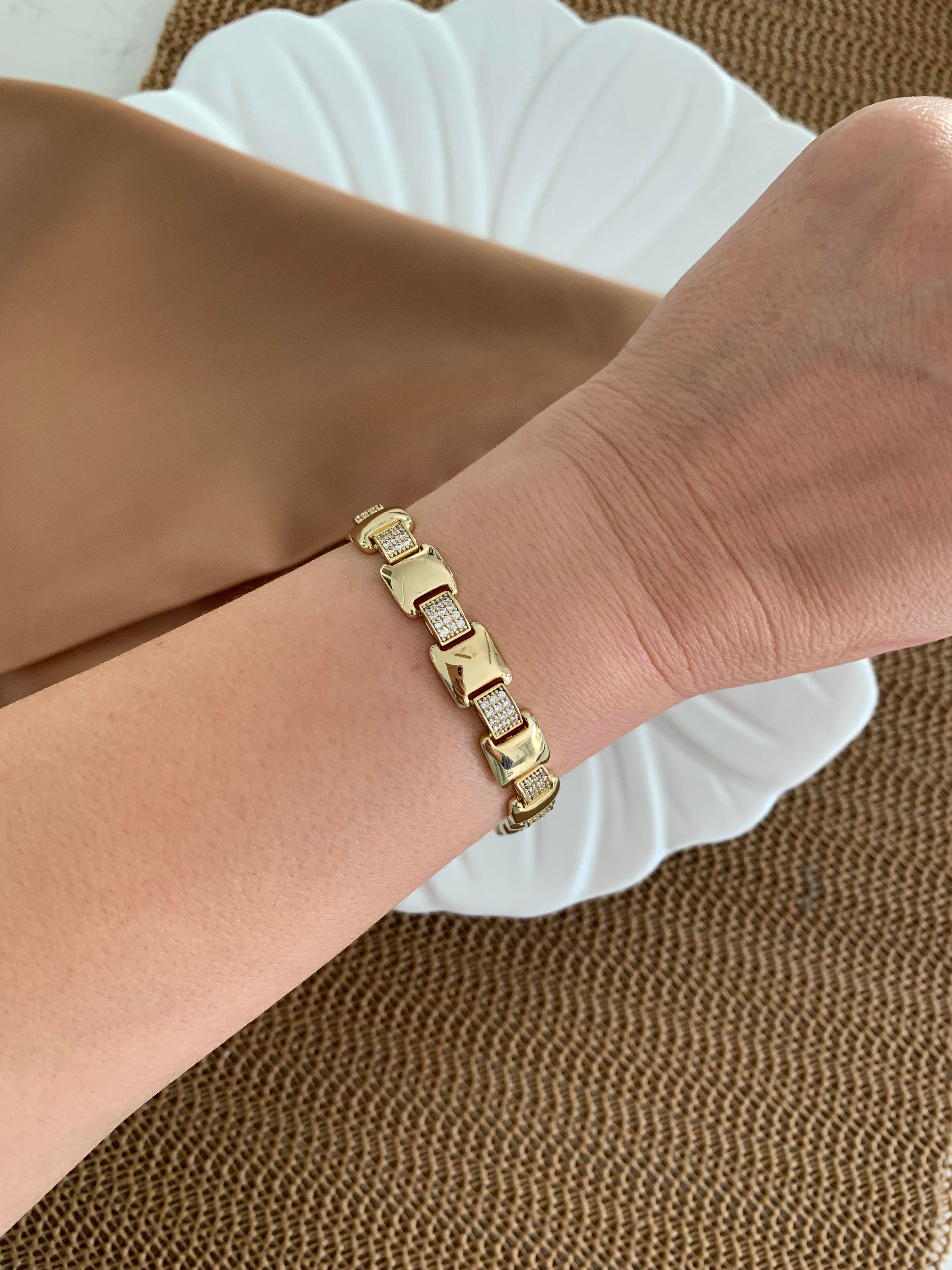 Vip Gold Plaka Zirkon Taşlı Kare Bileklik