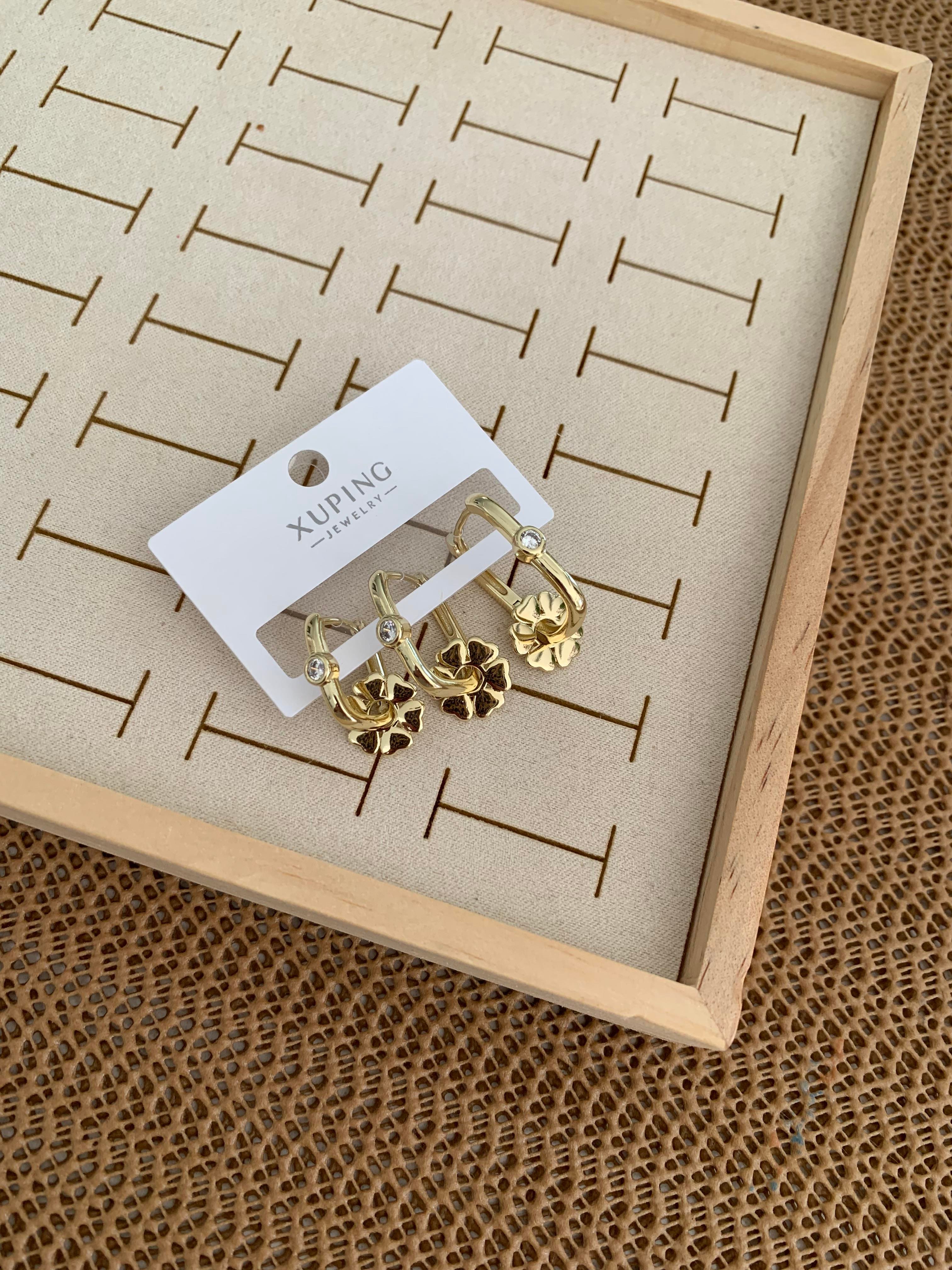Vip Gold Tek Taşlı Dikdörtgen Yonca Üçlü Set Küpe