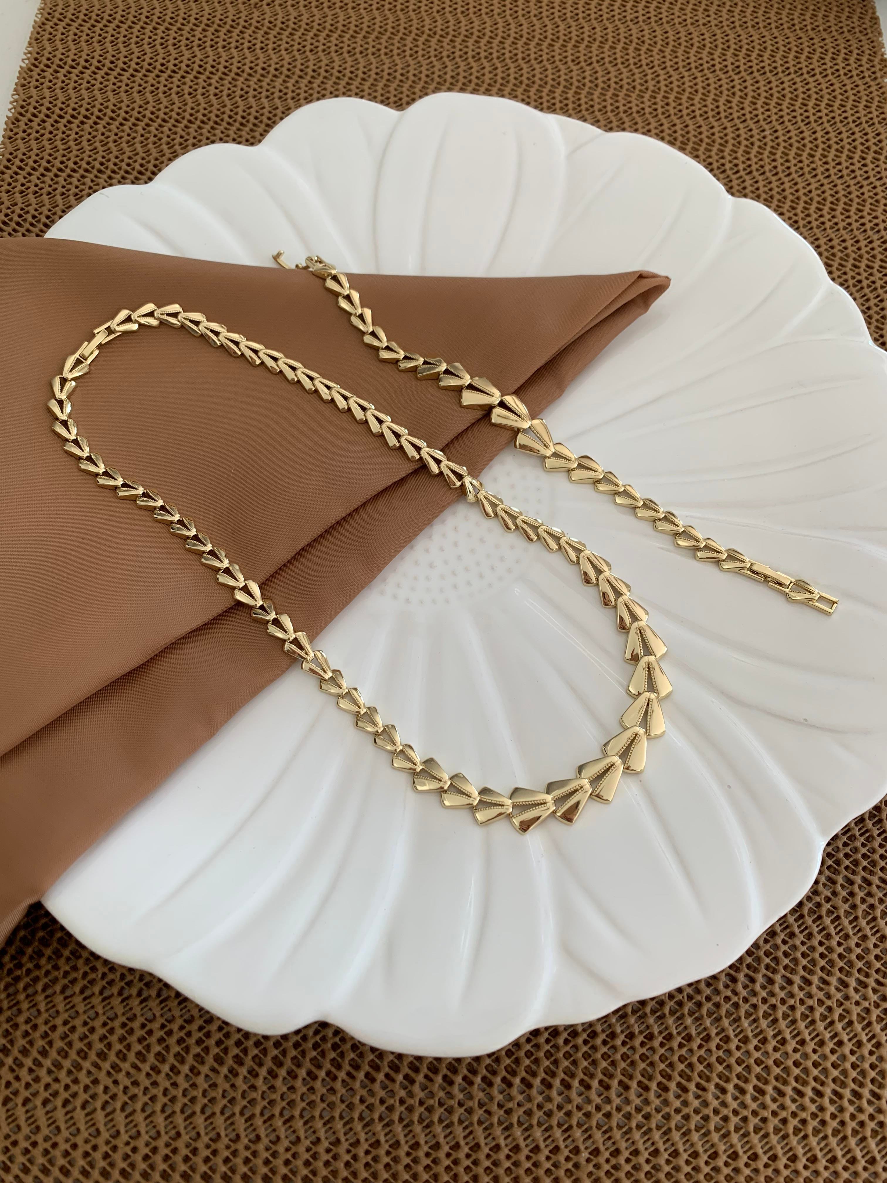 Vip Gold Üçgen Sıralı Kolye Bileklik Set