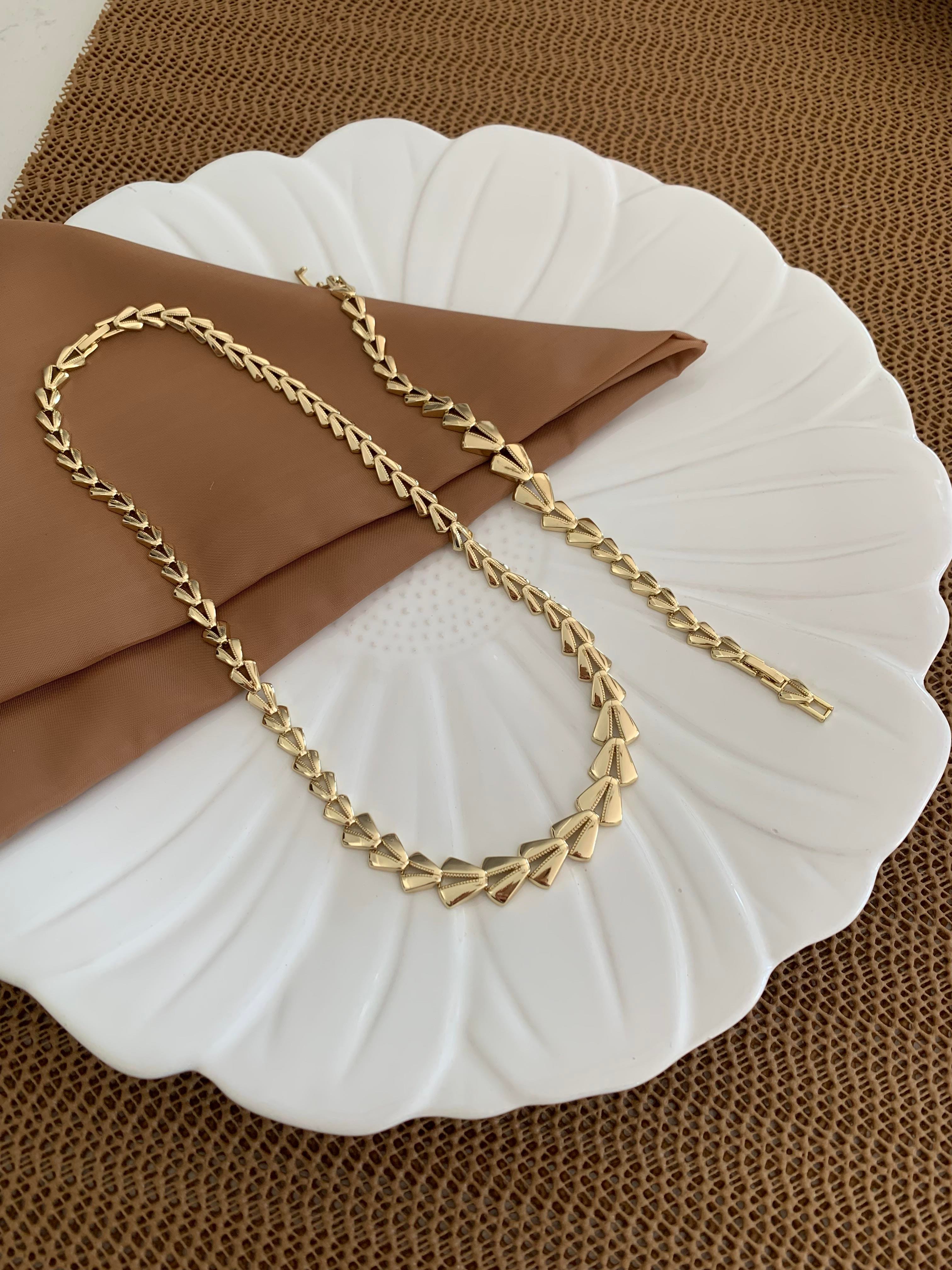 Vip Gold Üçgen Sıralı Kolye Bileklik Set