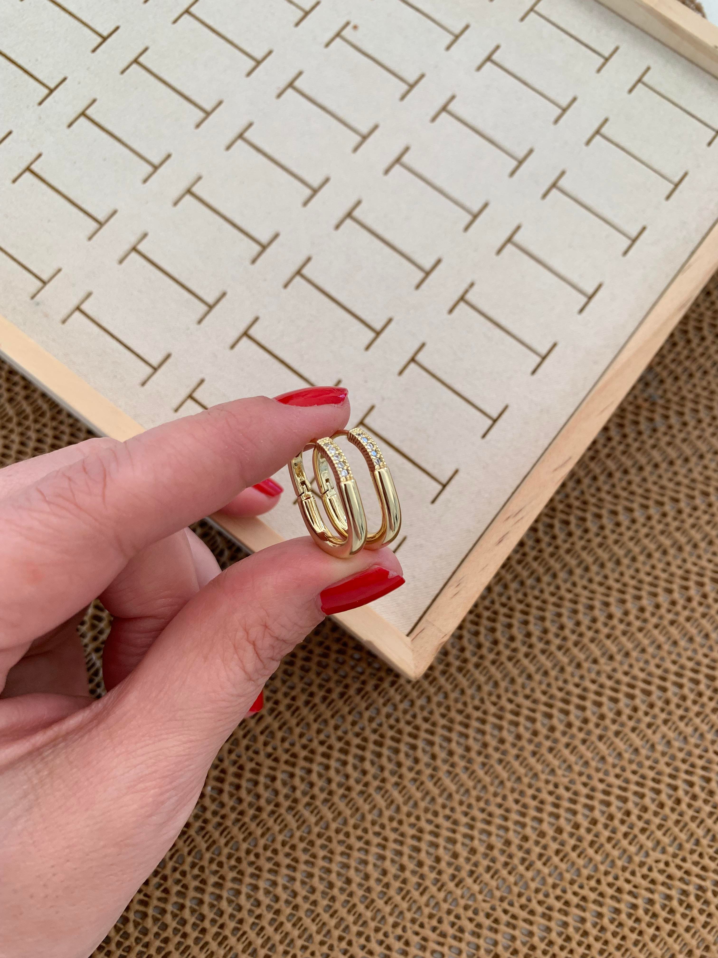 Vip Gold Zirkon Taş Detaylı Dikdörtgen Küpe