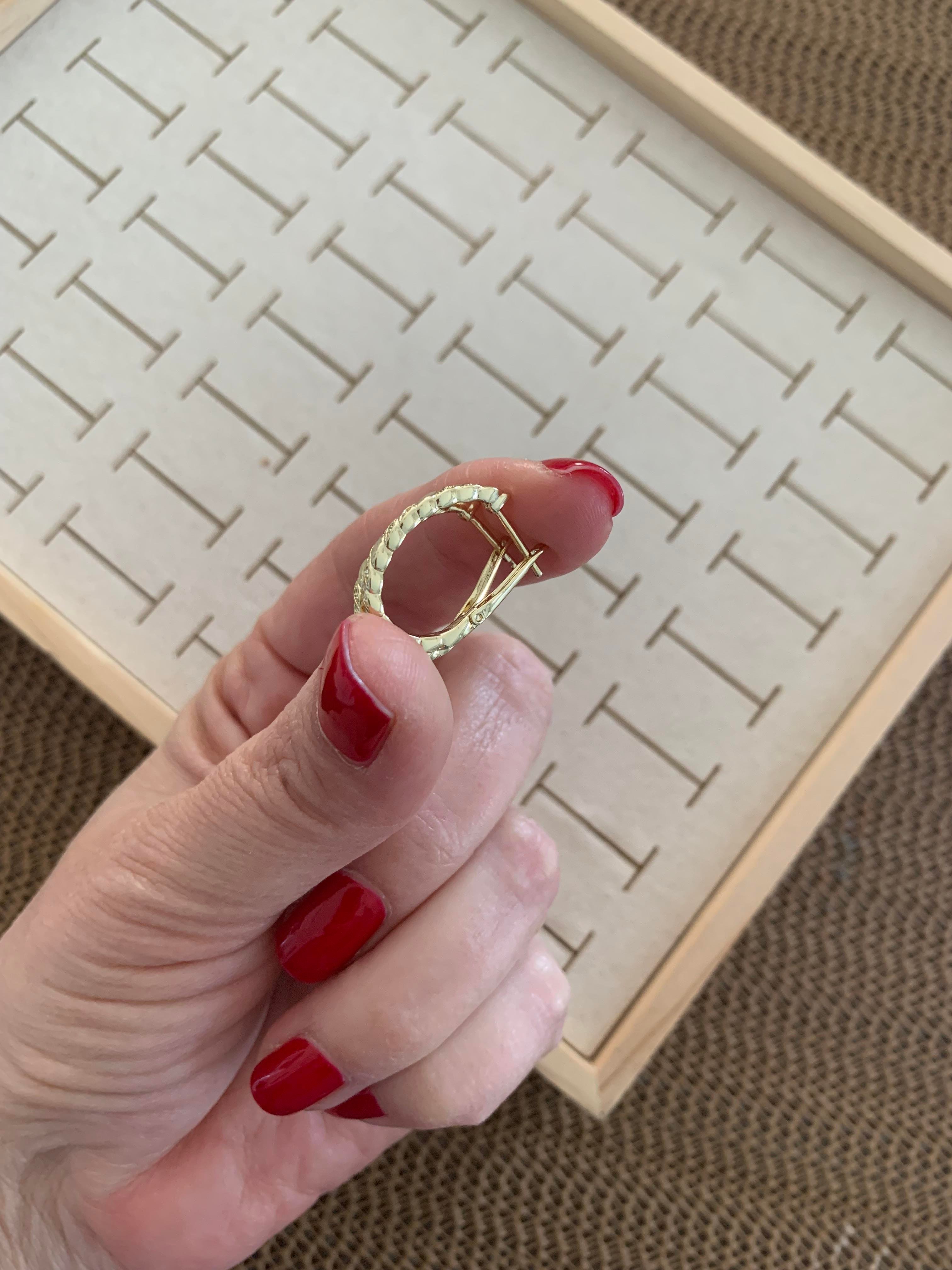 Vip Gold Zirkon Taş S Sıralı İnce Oval Küpe
