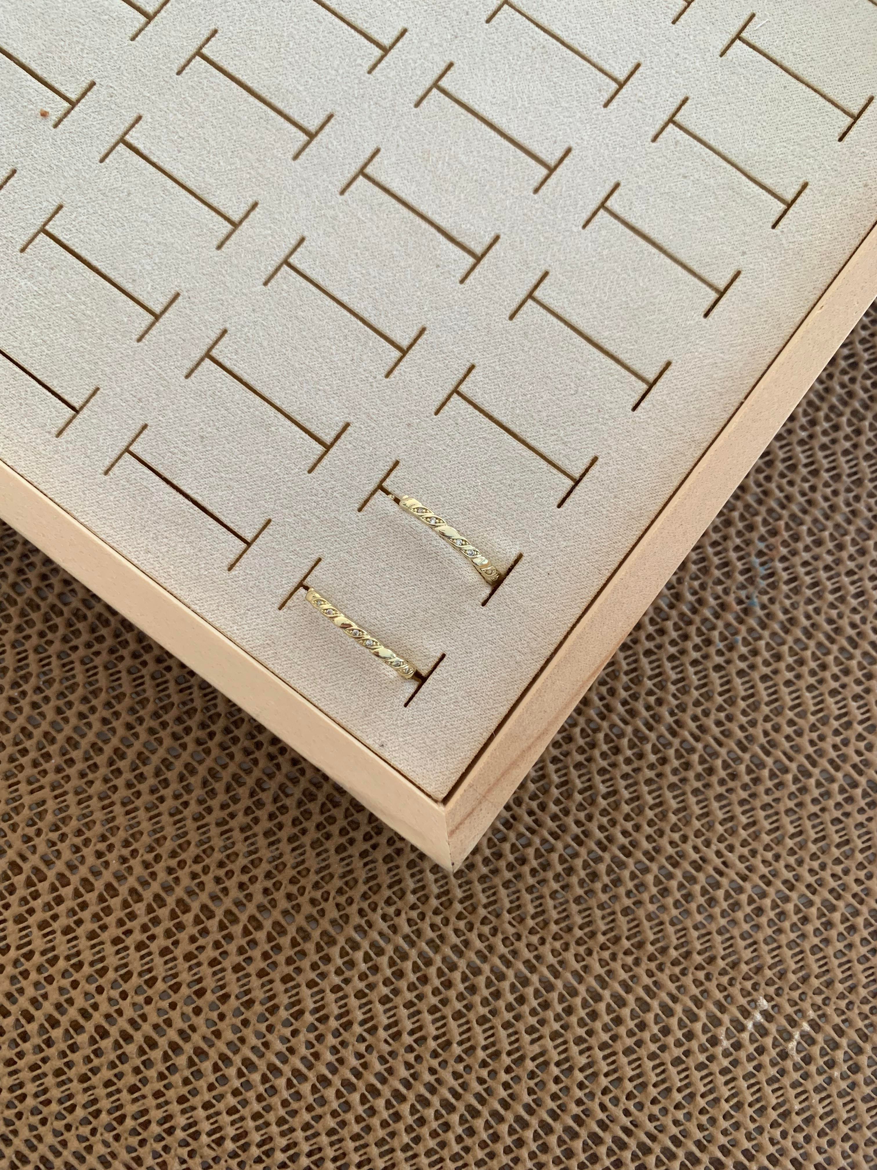Vip Gold Zirkon Taş S Sıralı İnce Oval Küpe