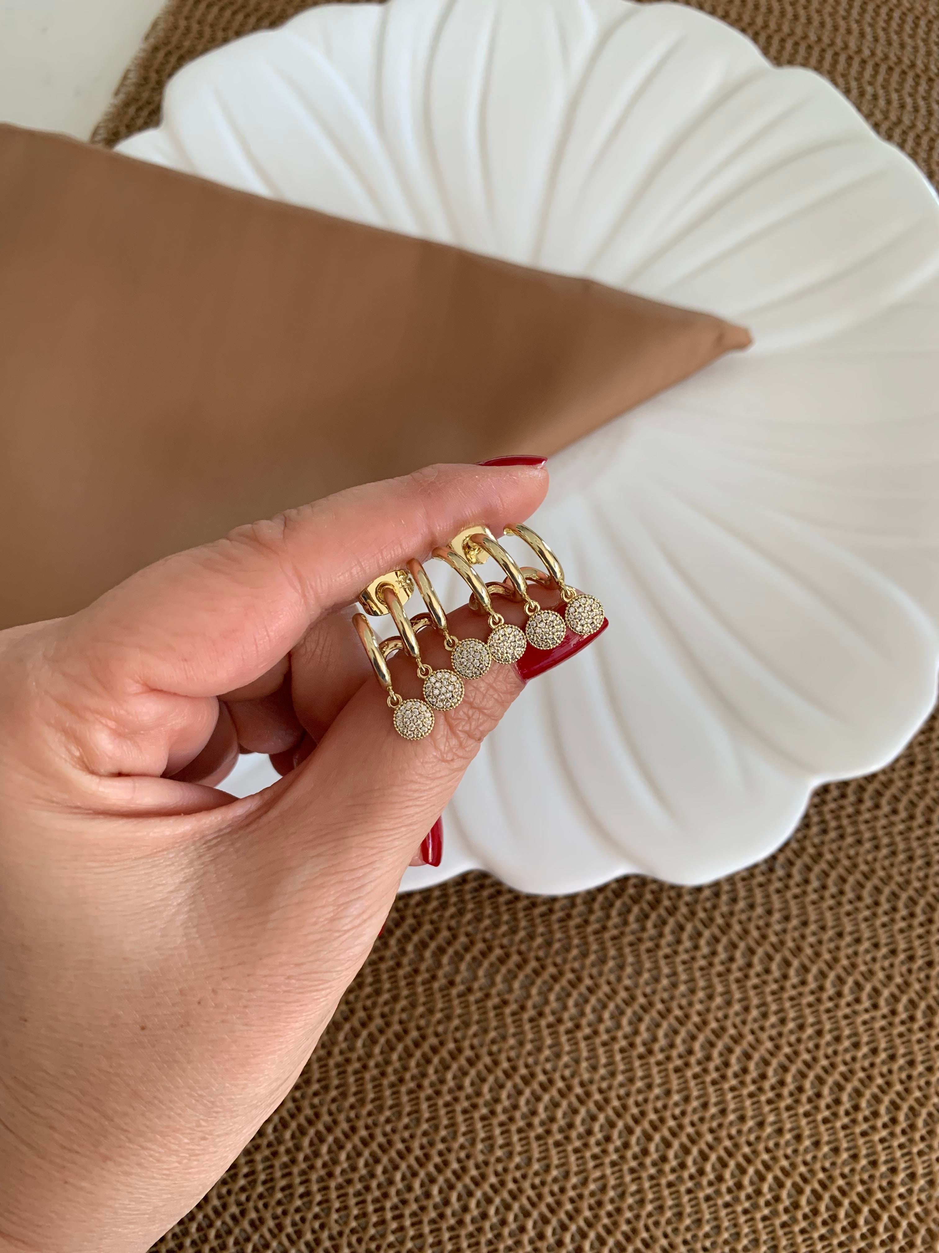 Vip Gold Zirkon Taşlı Daire Sallantılı Tasarım Küpe