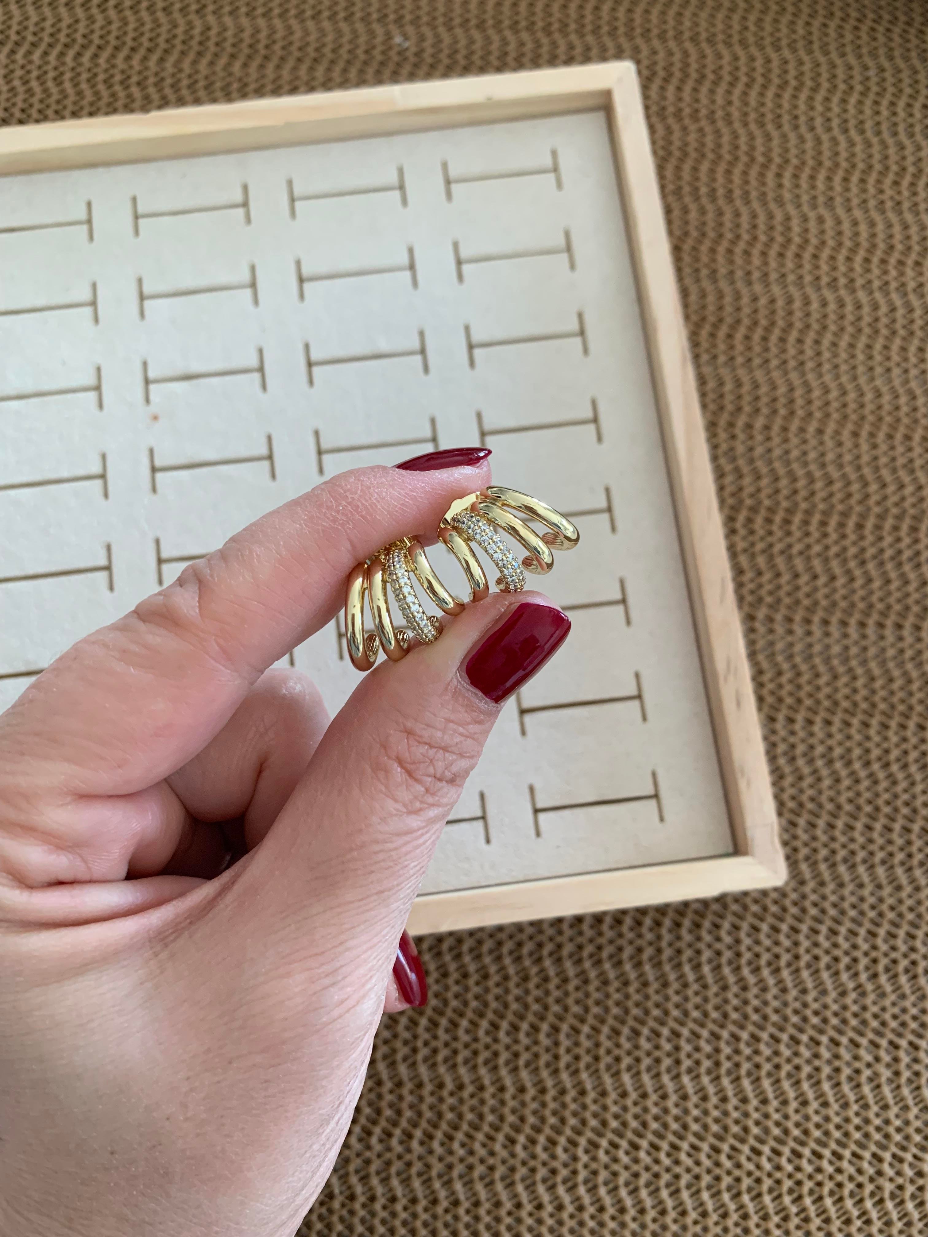 Vip Gold Zirkon Taşlı Dört Sıra Boru Ay Küpe