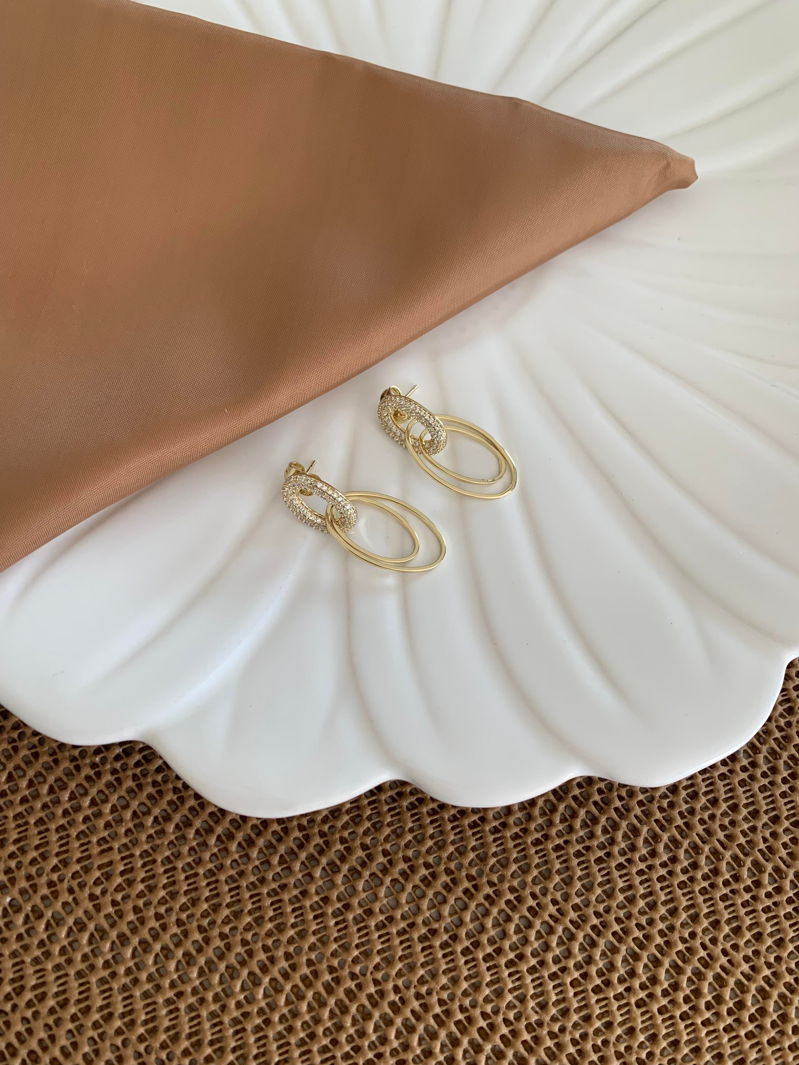 Vip Gold Zirkon Taşlı İkili İç İçe Geçme Oval Tasarım Küpe