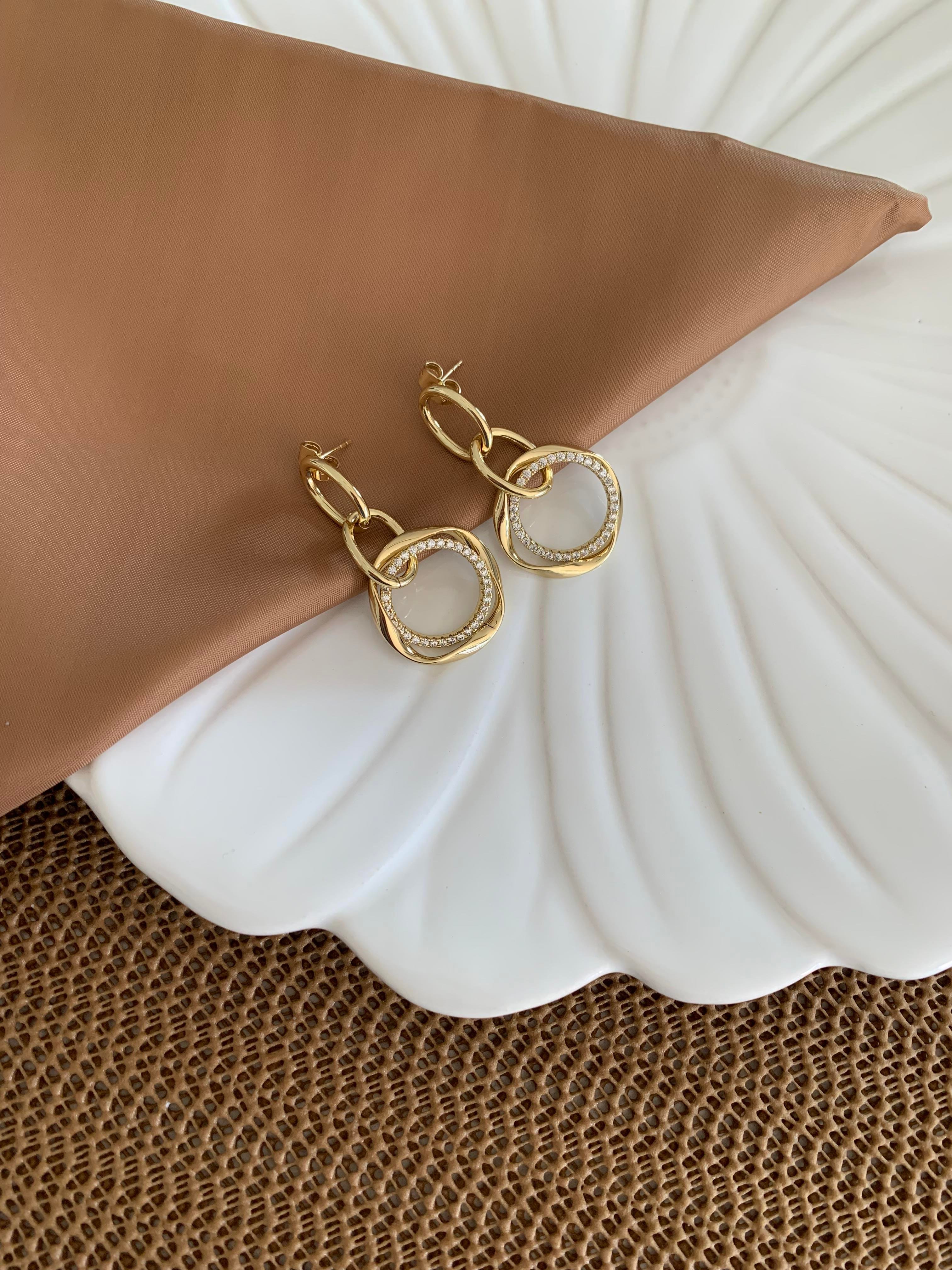 Vip Gold Zirkon Taşlı İkili İç İçe Geçme Daire Tasarım Küpe