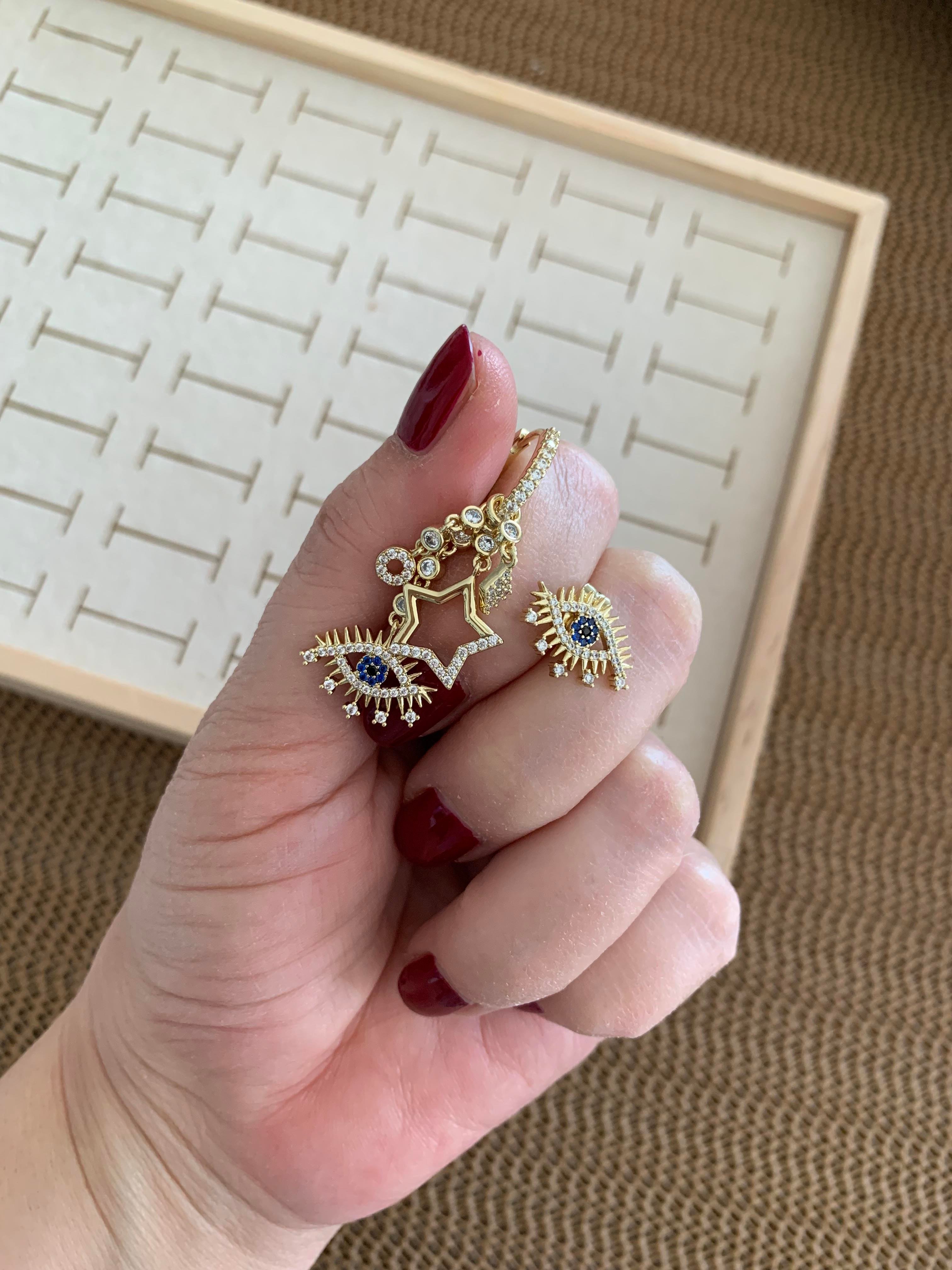 Vip Gold Zirkon Taşlı Kirpikli Göz Charm Tasarım Küpe