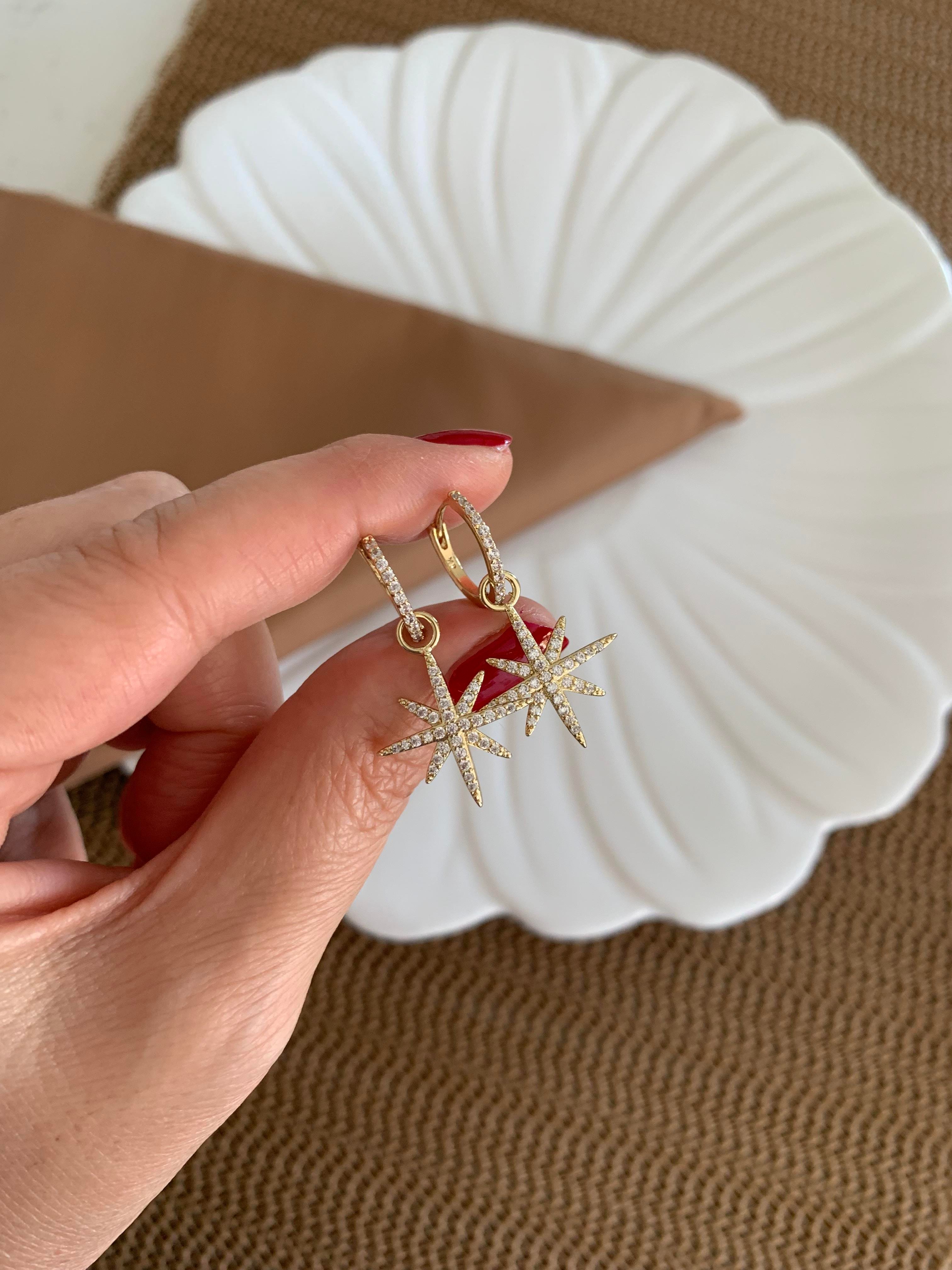 Vip Gold Zirkon Taşlı Kutup Yıldız Halka Küpe