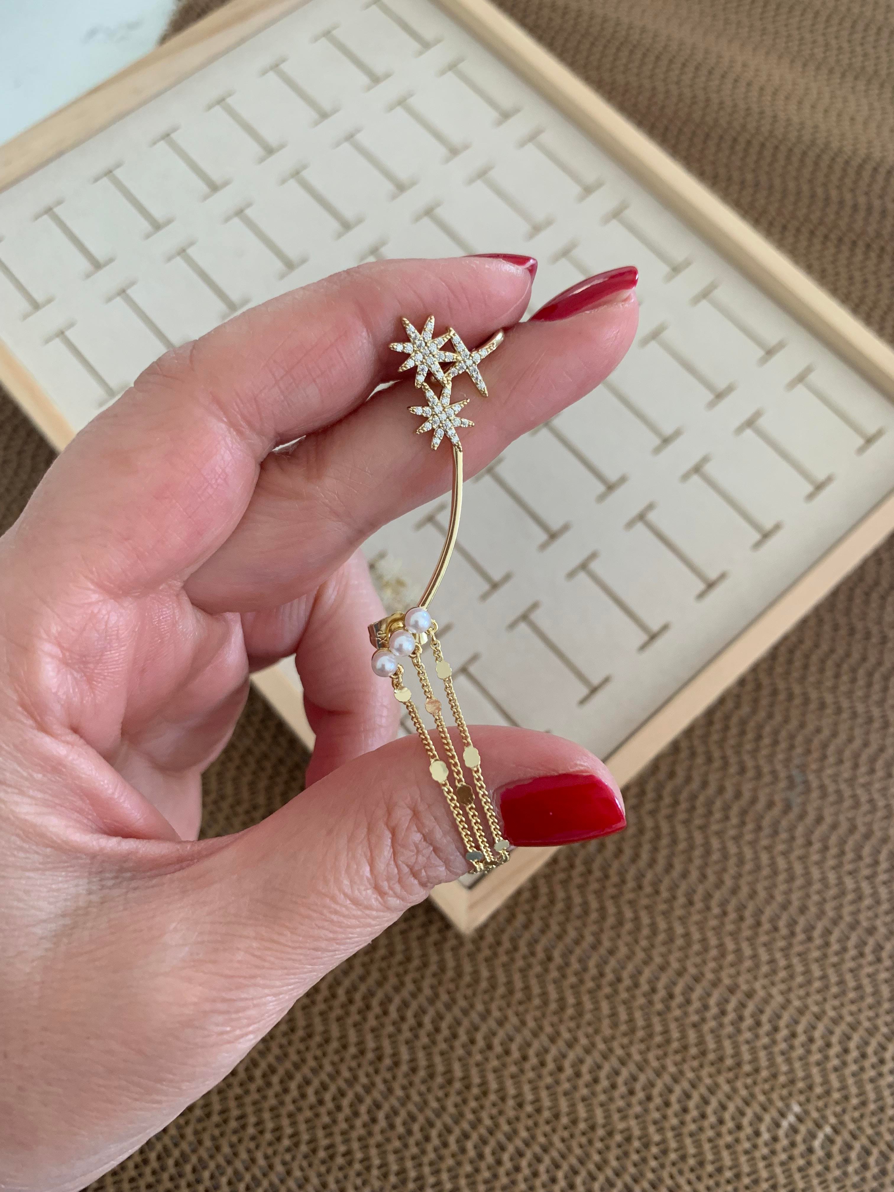Vip Gold Zirkon Taşlı Kutup Yıldız  Sallantılı Kıkırdak Tasarım Küpe