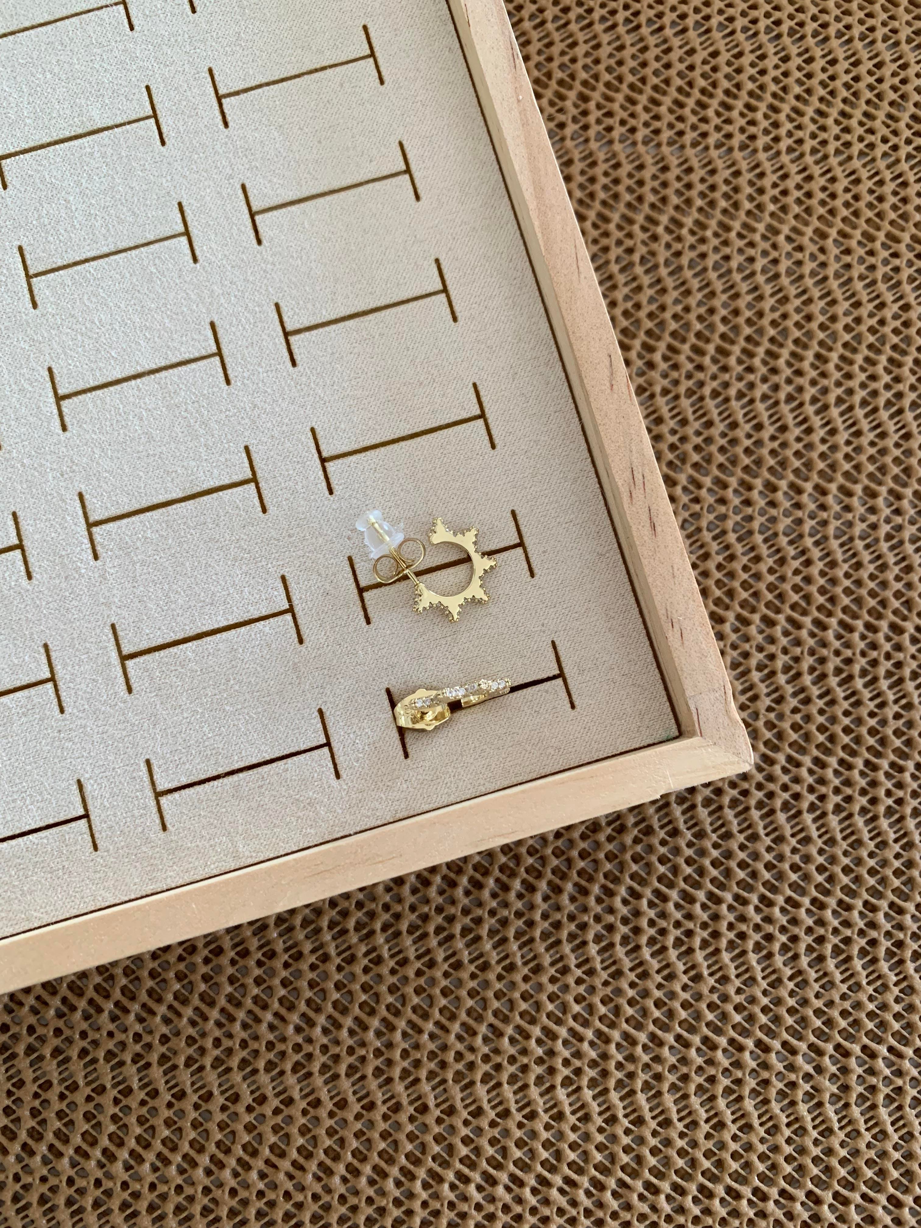 Vip Gold Zirkon Taşlı Mini Yıldız Ay Küpe