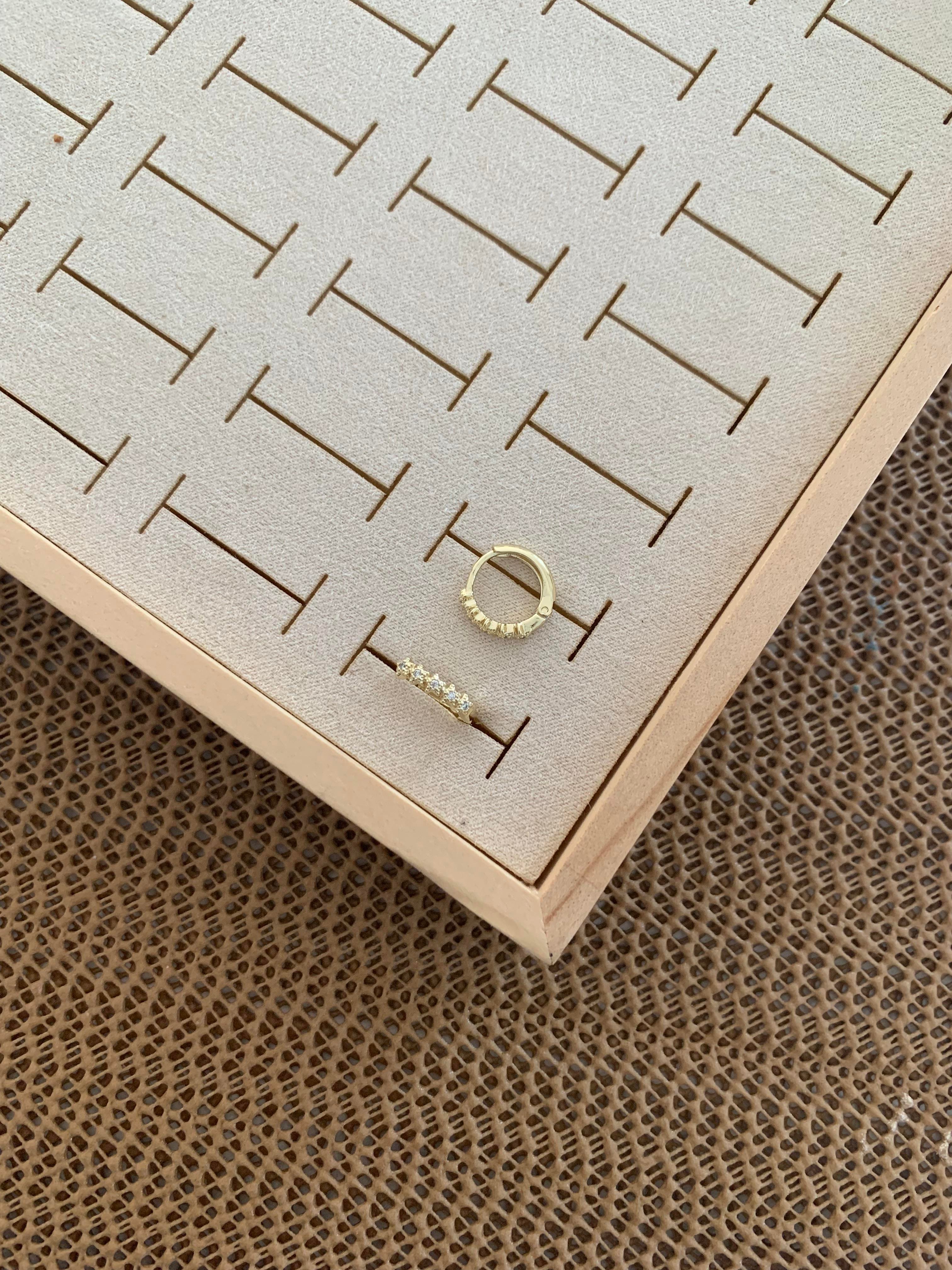 Vip Gold Zirkon Taşlı Mini Yıldız Sıralı Halka Küpe