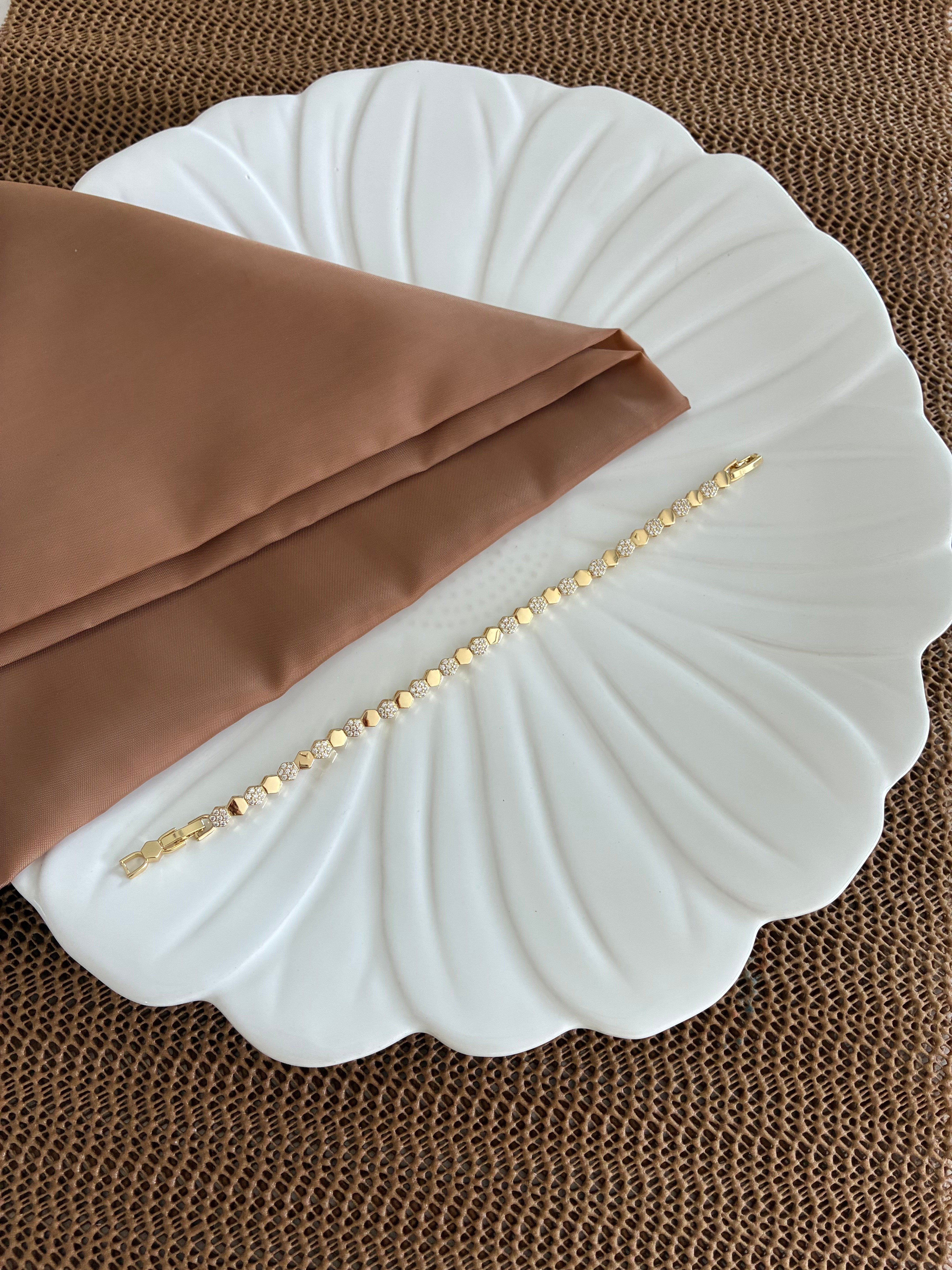 Vip Gold Zirkon Taşlı Petek Sıralı Bileklik