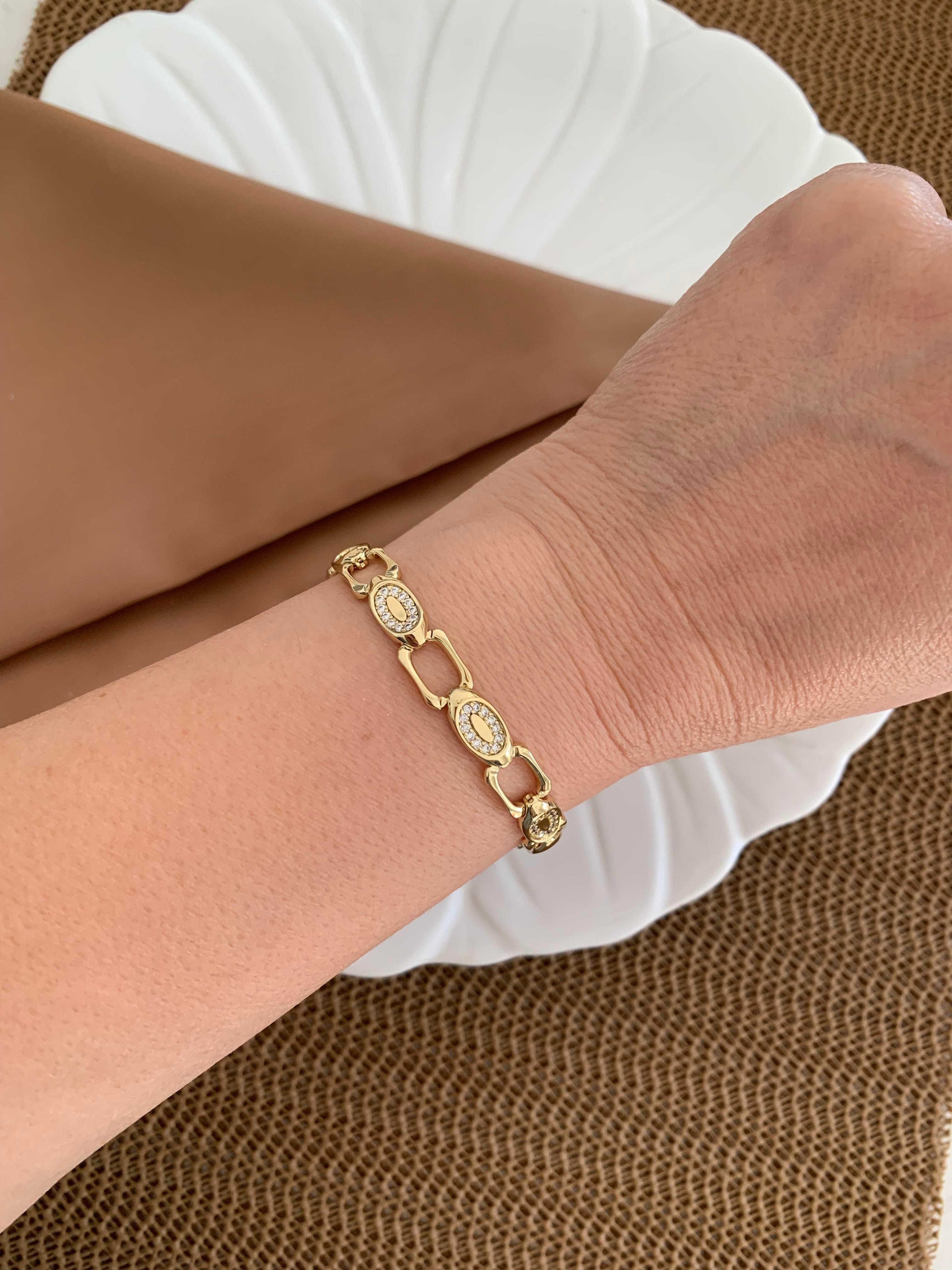 Vip Gold Zirkon Taşlı Plaka Oval Sıralı Bileklik