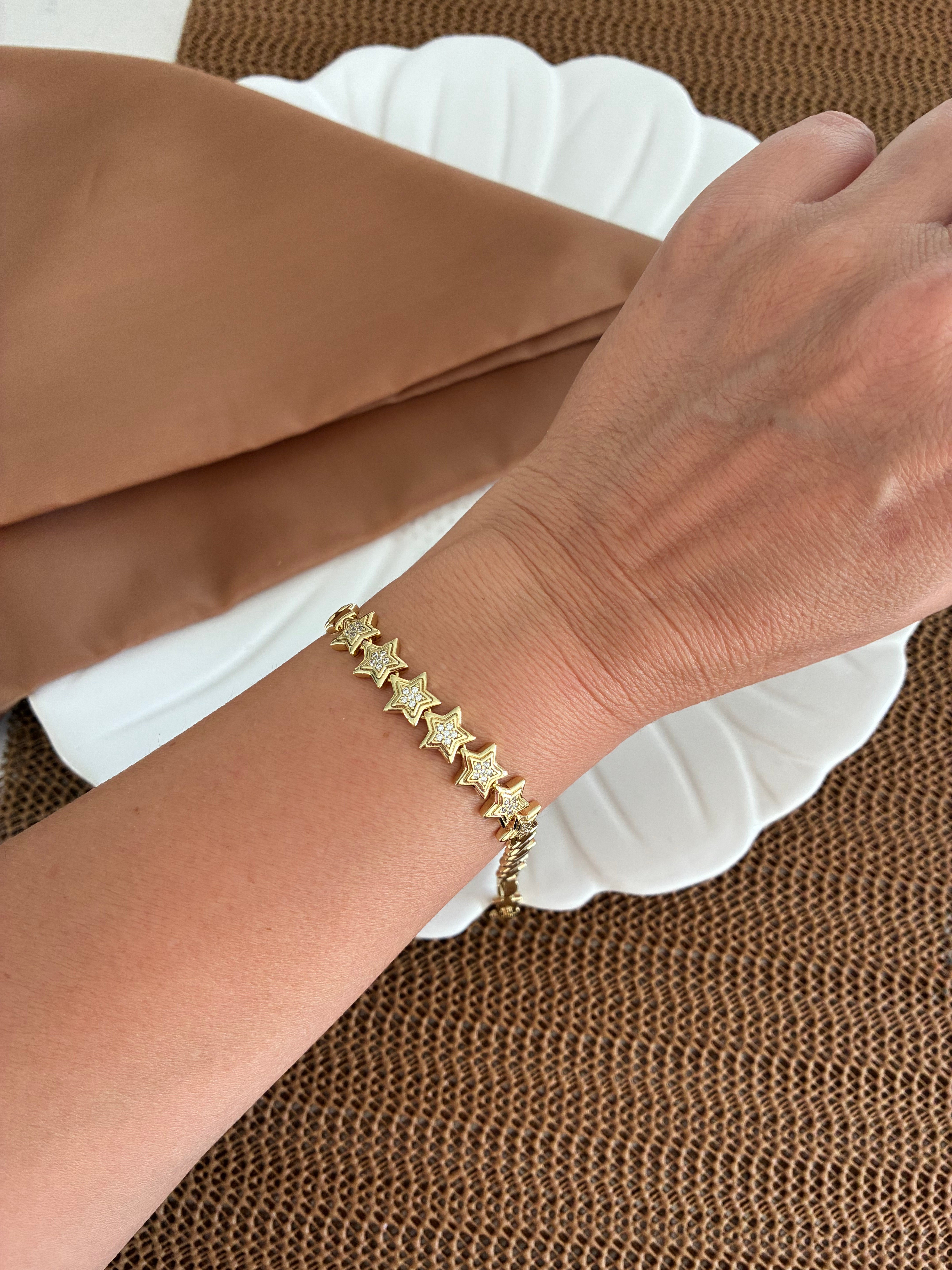 Vip Gold Zirkon Taşlı Plaka Yıldız Sıralı Bileklik