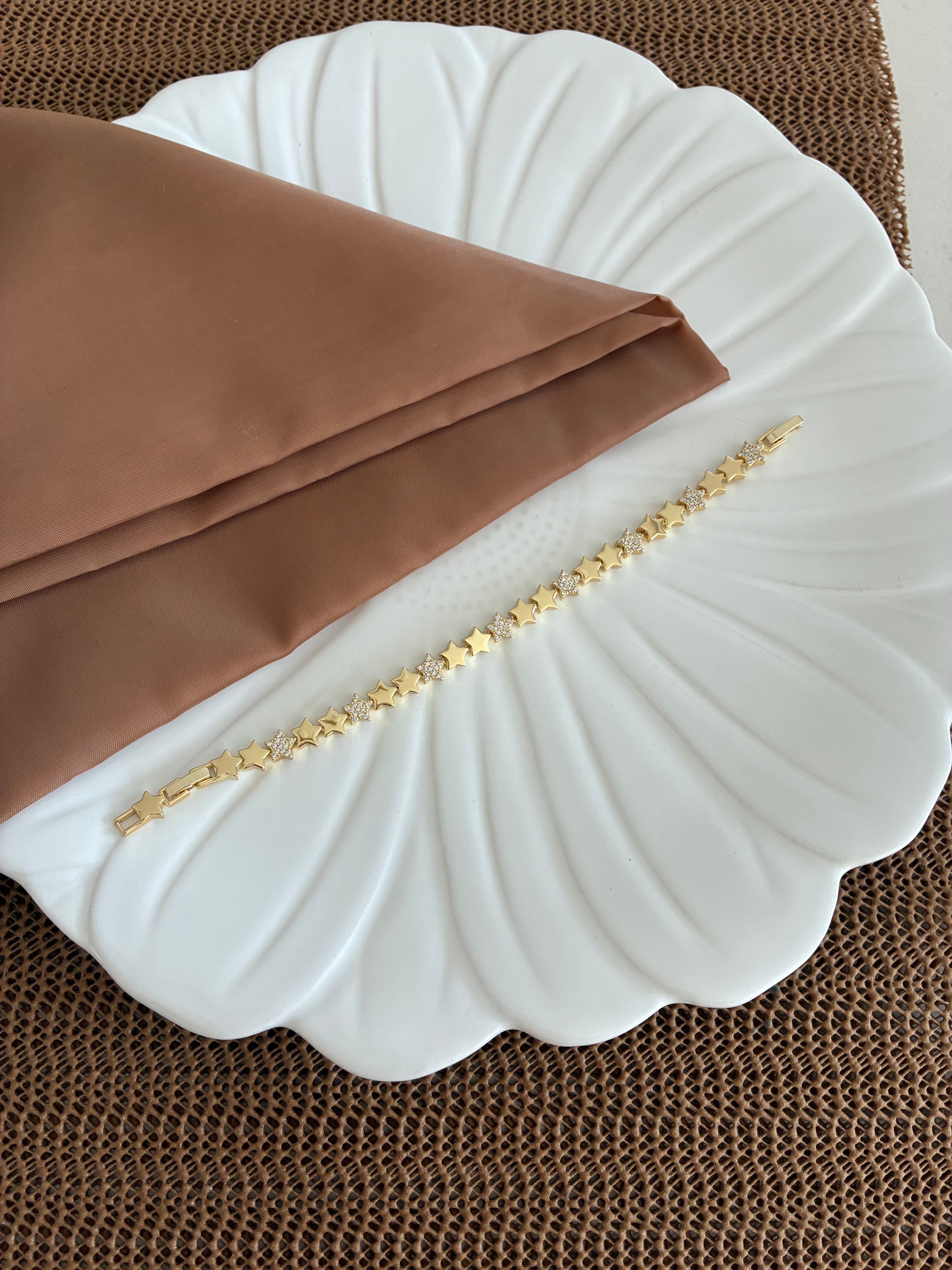 Vip Gold Zirkon Taşlı Plaka Yıldız Tasarım Bileklik