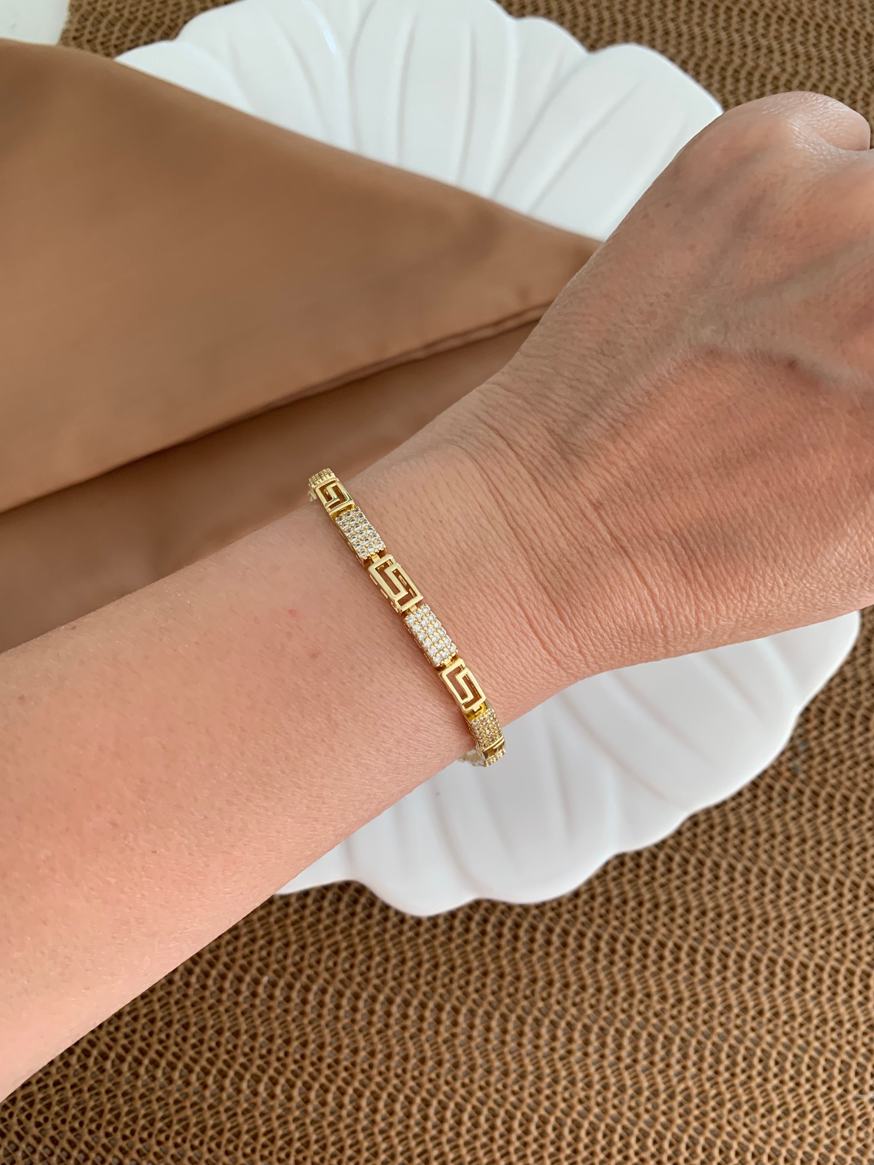 Vip Gold Zirkon Taşlı S Sıralı Bileklik