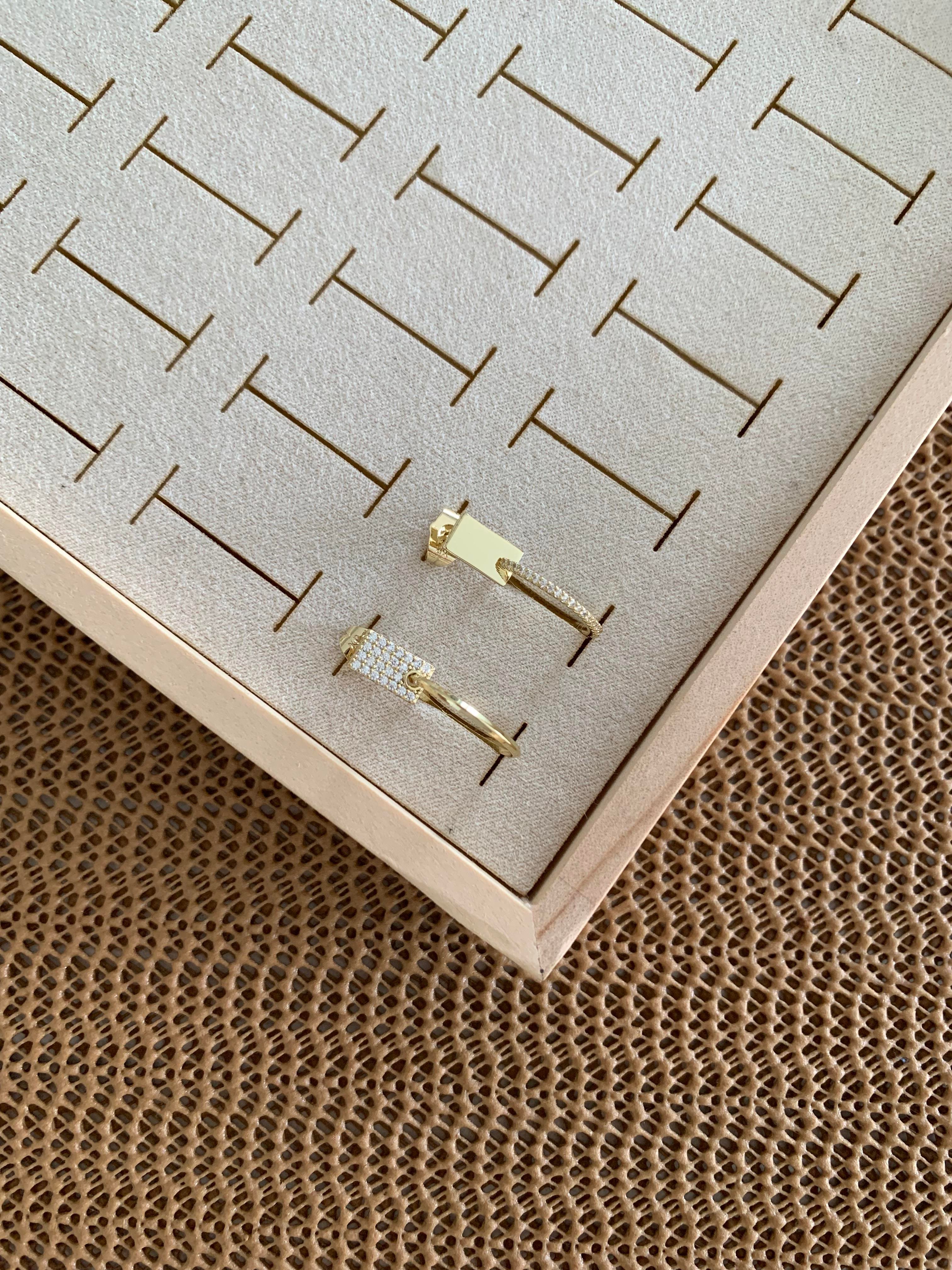 Vip Gold Zirkon Taşlı Tasarım Halka Küpe