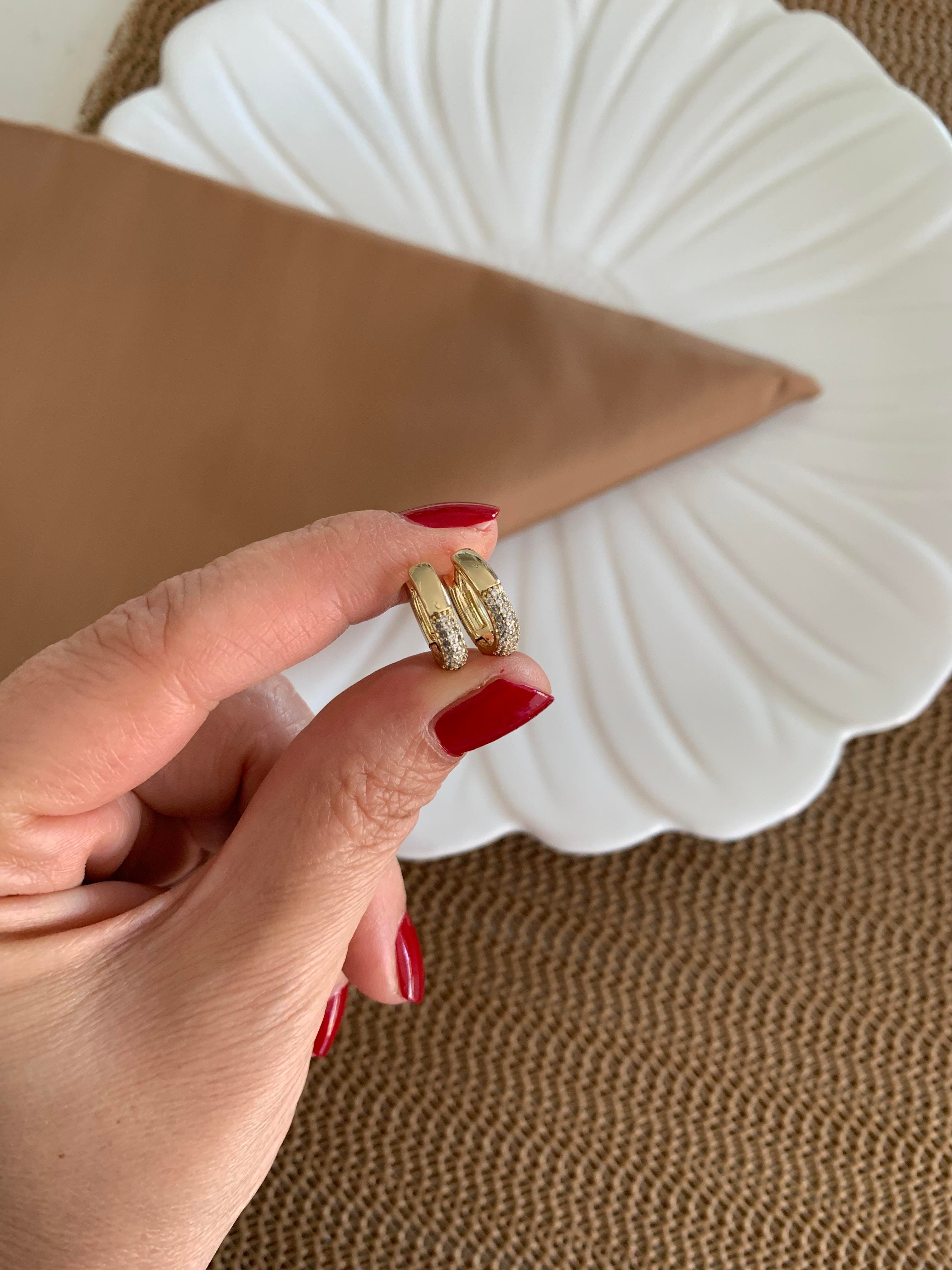 Vip Gold Zirkon Taşlı U Küpe