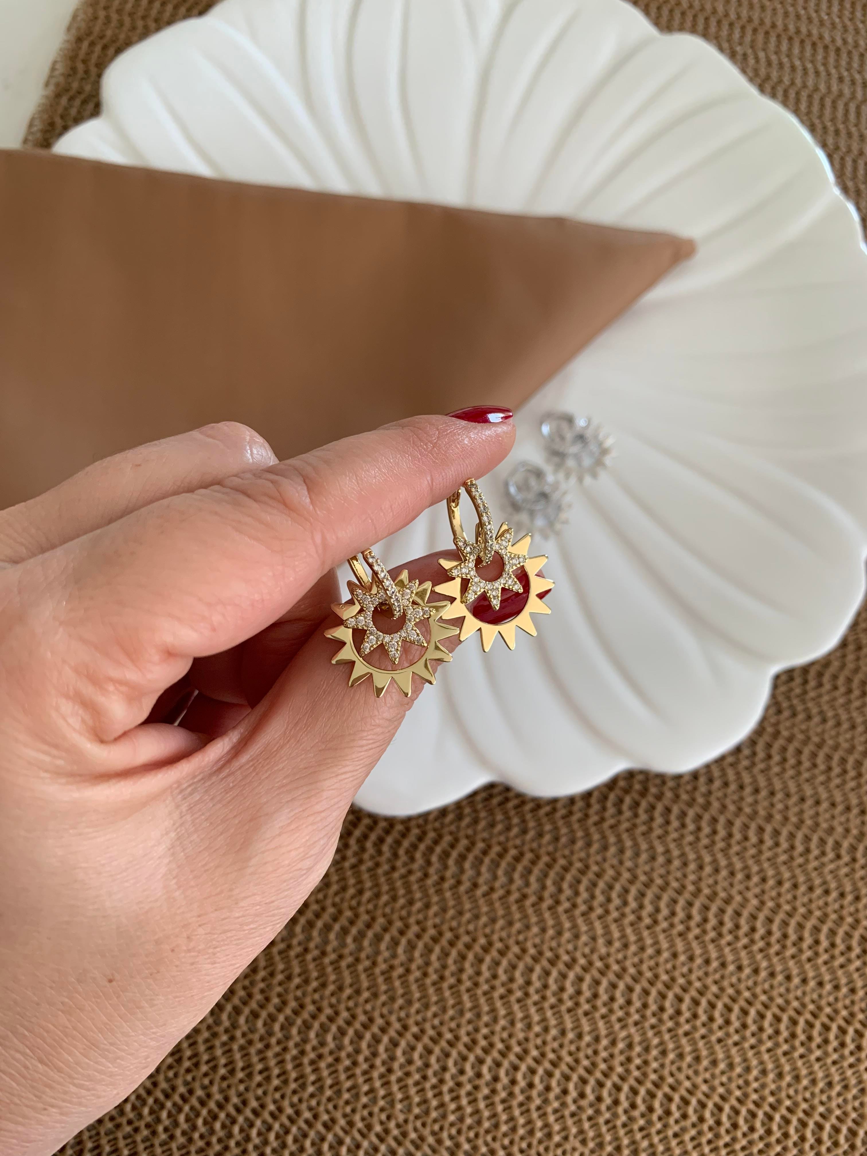 Vip İkili Zirkon Taşlı Güneş Tasarım Halka Küpe