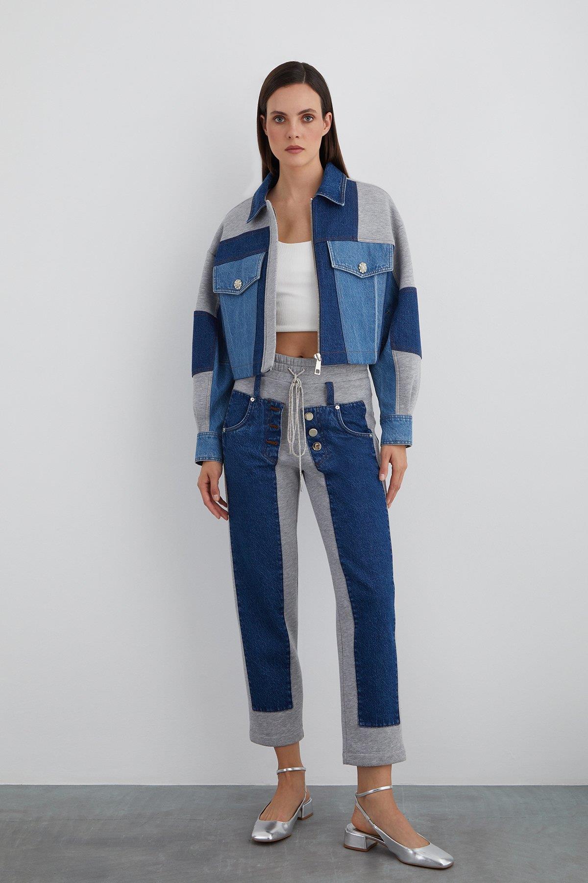 Arka Beden Etiket Ve Taşlı Düğme Detaylı Jean Garnili Ceket