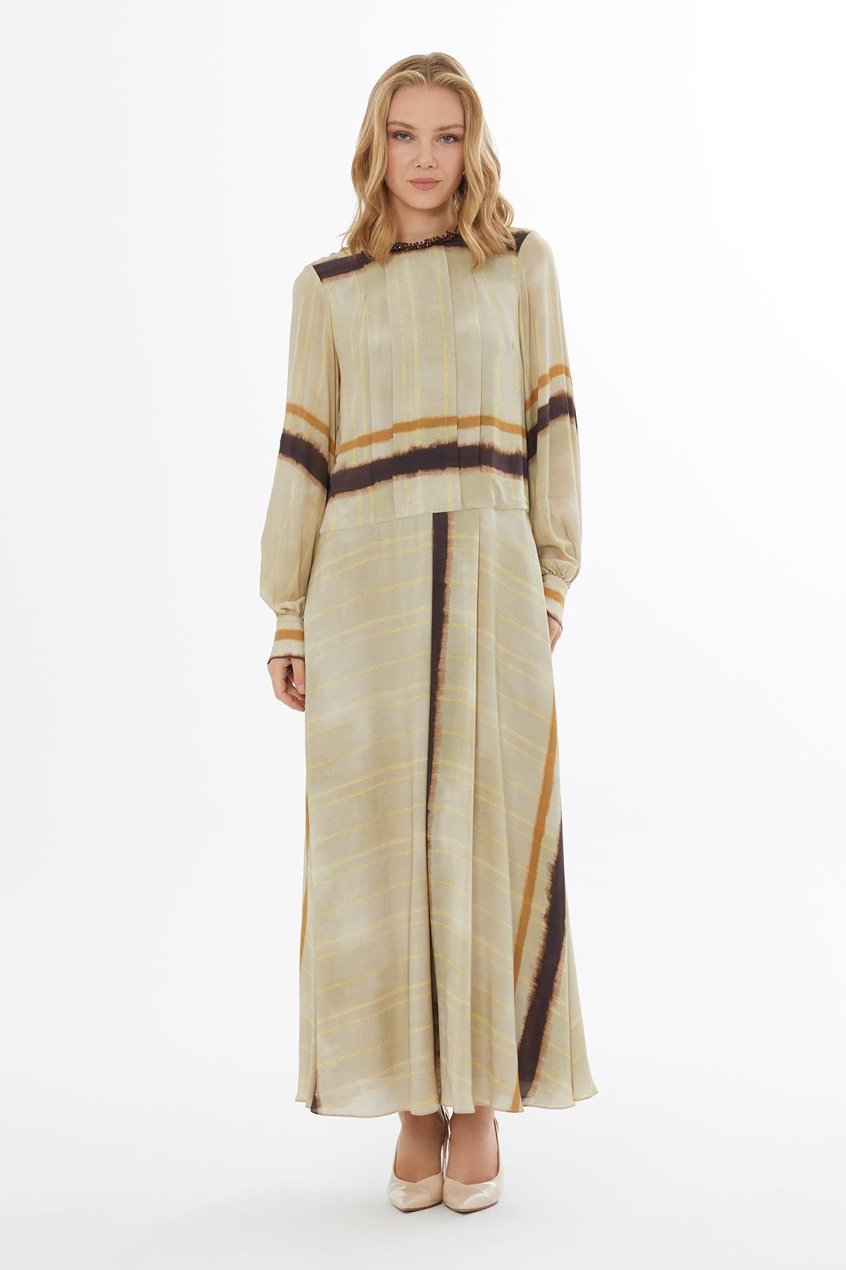 Color-Gradient Long Dress with Balloon Sleeves