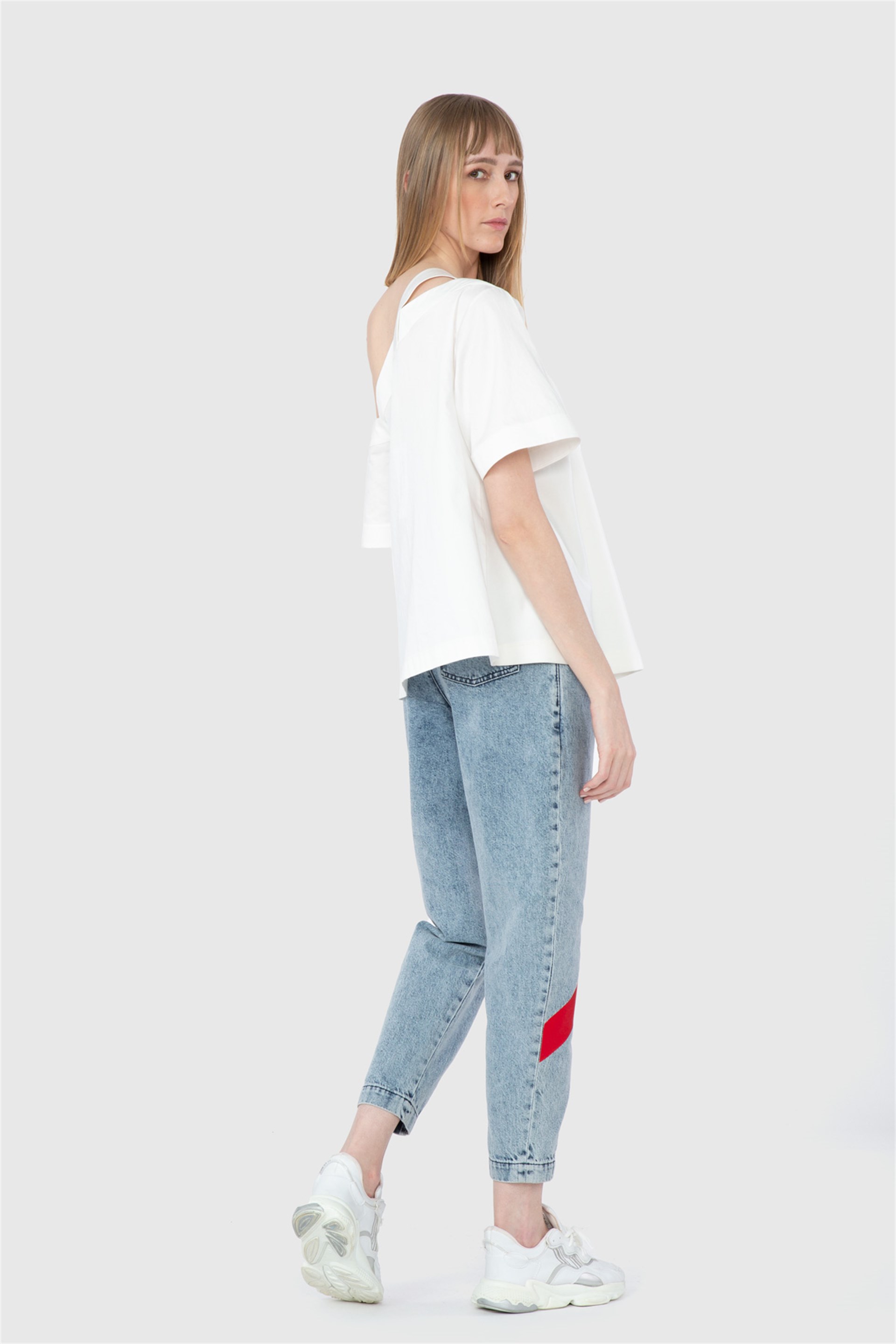 Baskı Detaylı Omuz Ekru Bluz