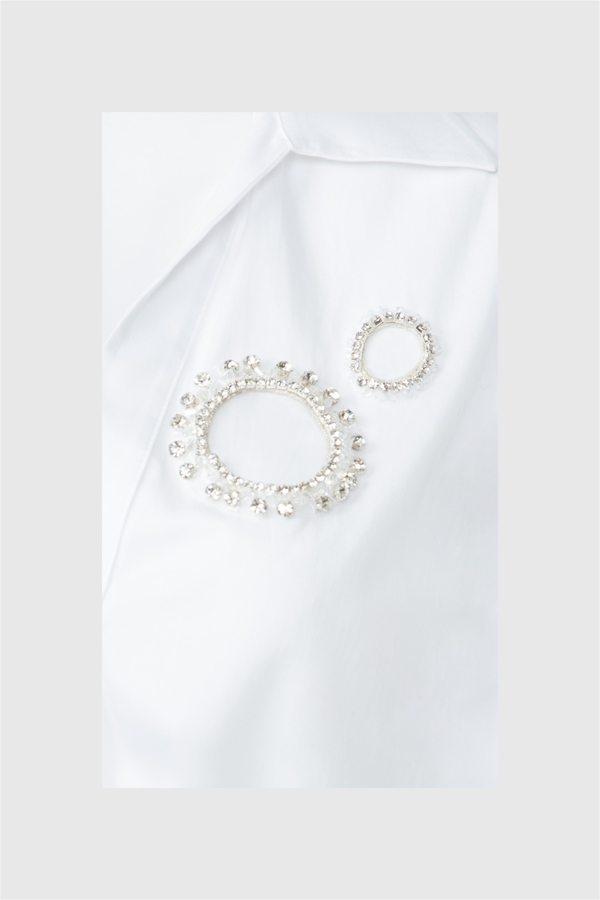 Waist Belted Bat Sleeve Crop Length White Shirt