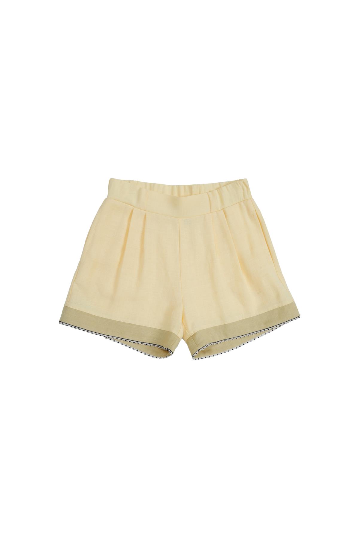 Belden Lastikli Pileli Sarı Şort