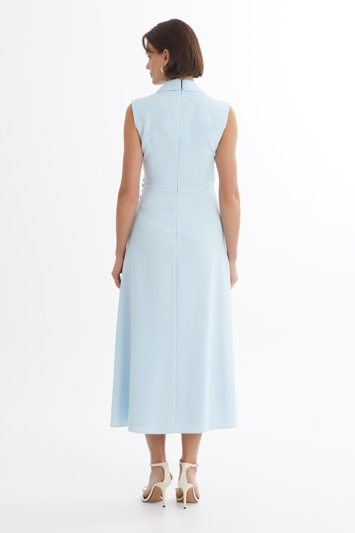 Black Pleated Waist Brooch Detail Midi Dress