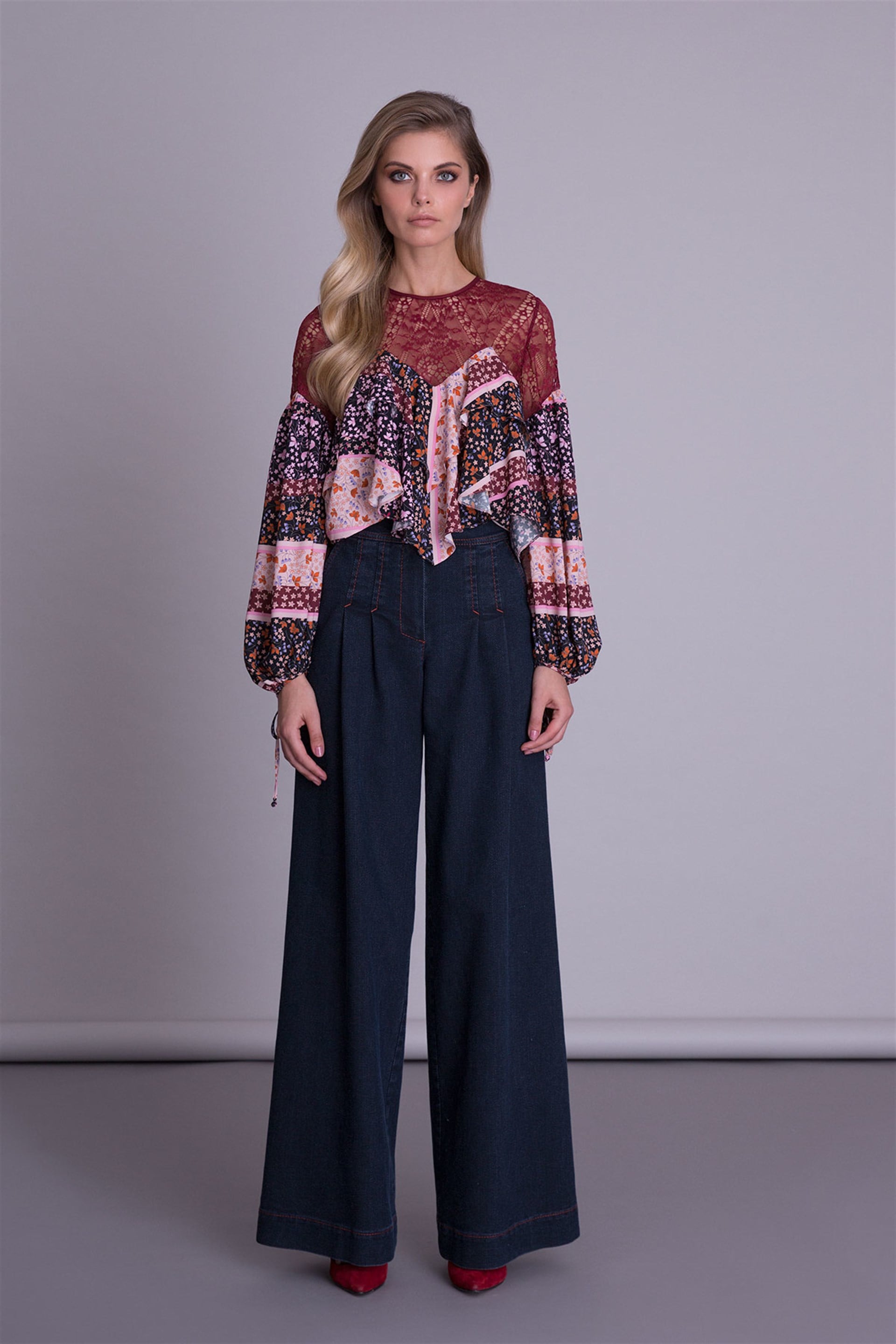 Ankle Detailed Lace Long Sleeve Blouse