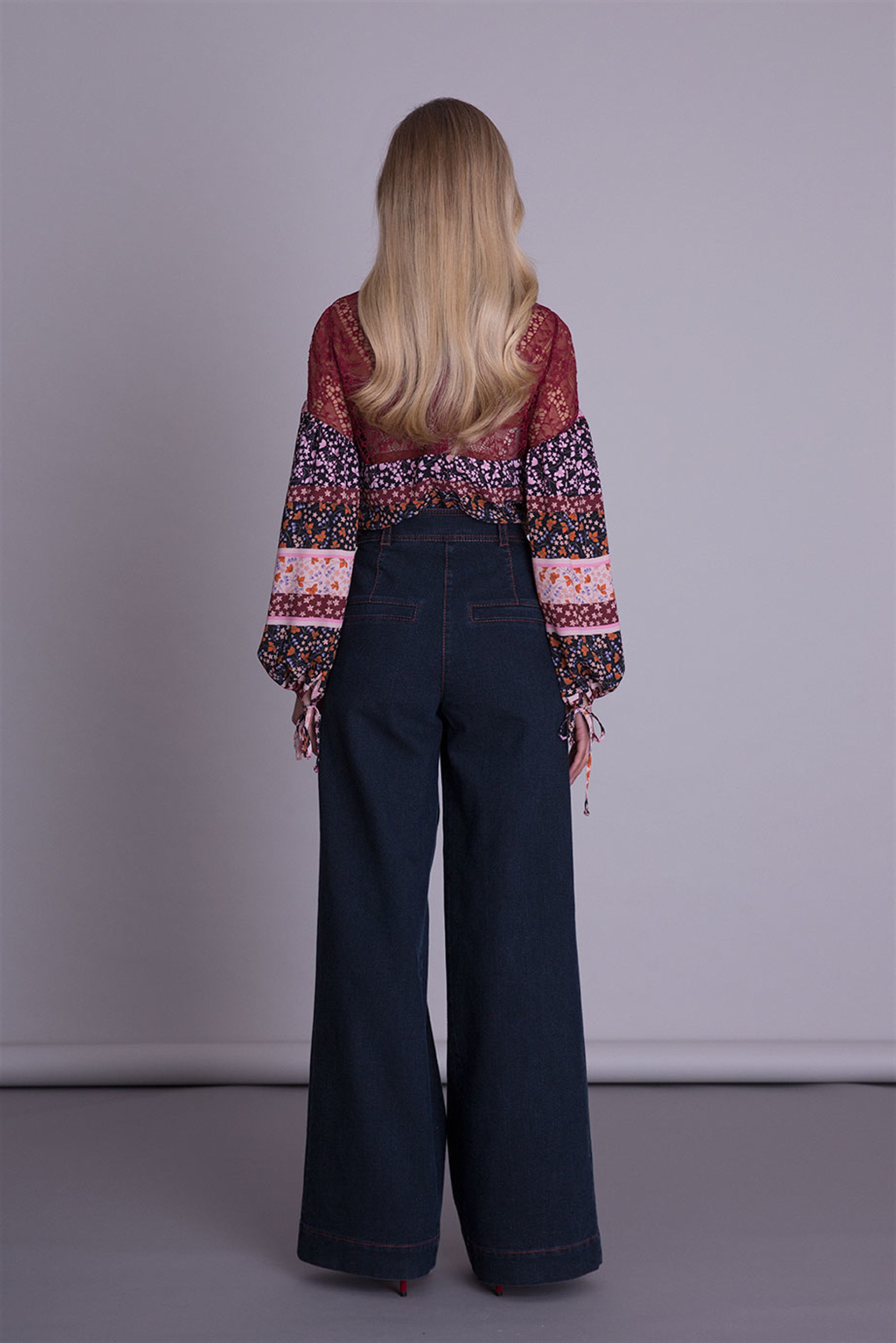 Ankle Detailed Lace Long Sleeve Blouse