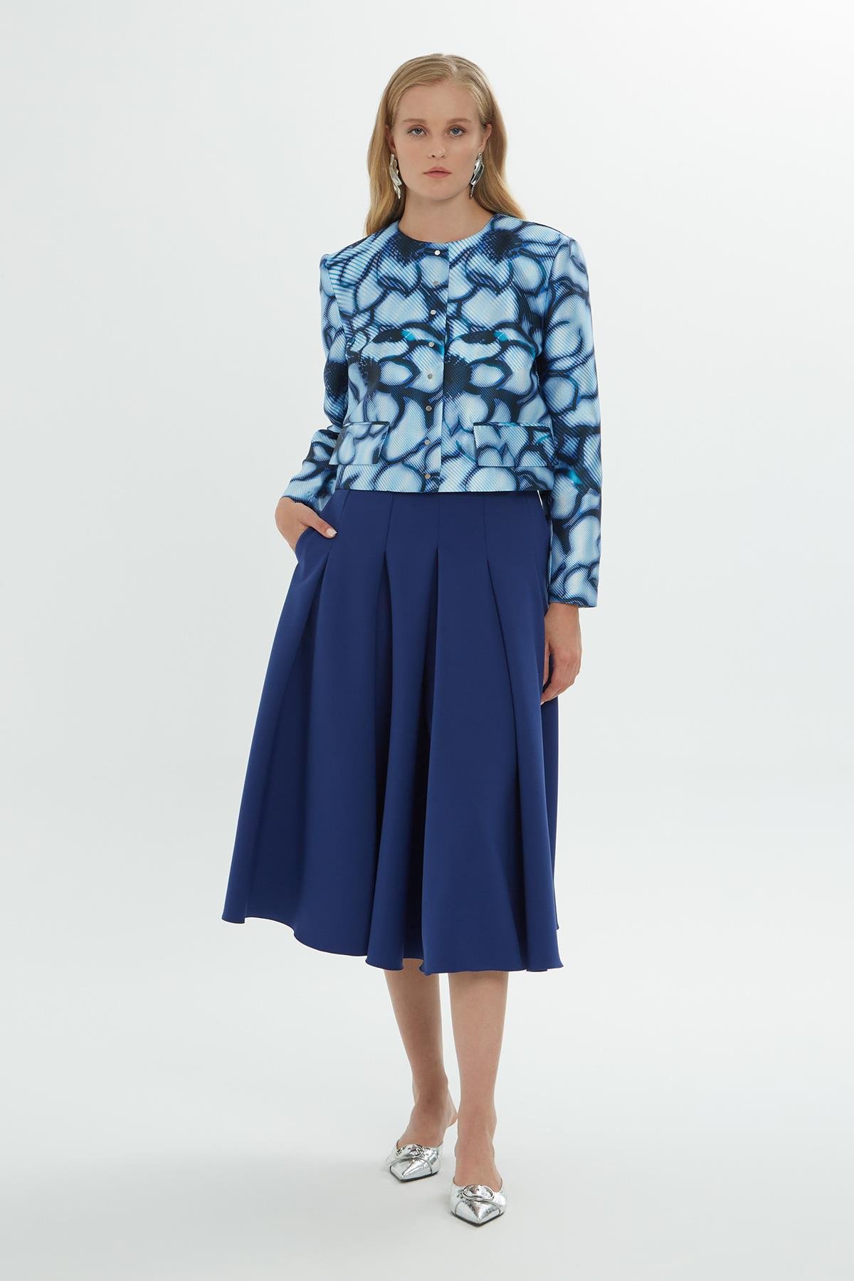 Bisiklet Yaka Mavi Desenli Kısa Ceket