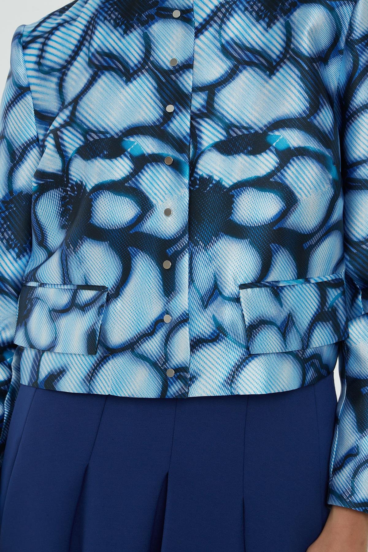 Bisiklet Yaka Mavi Desenli Kısa Ceket