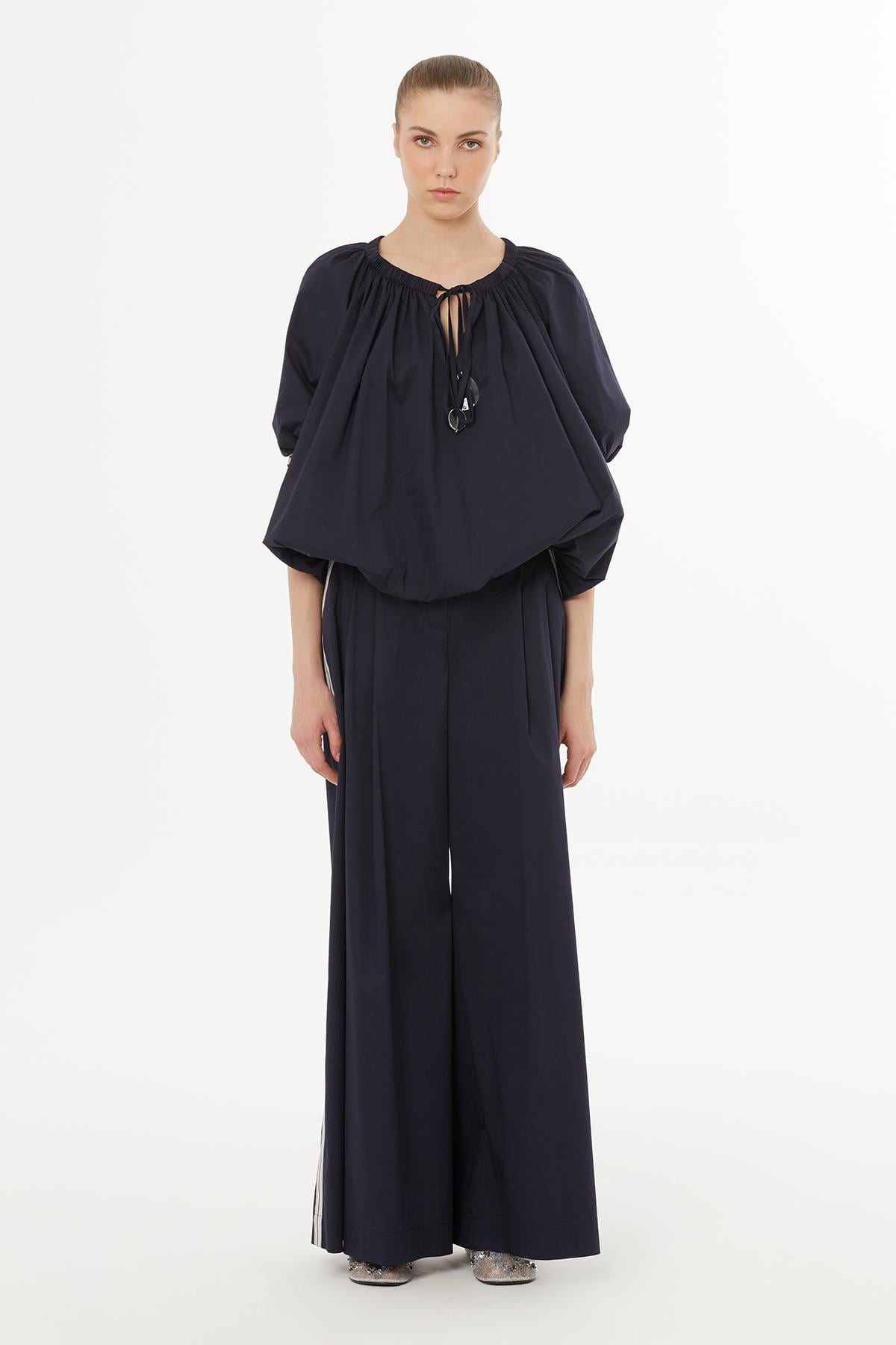 Blue Round-Neck Balloon Sleeve Blouse