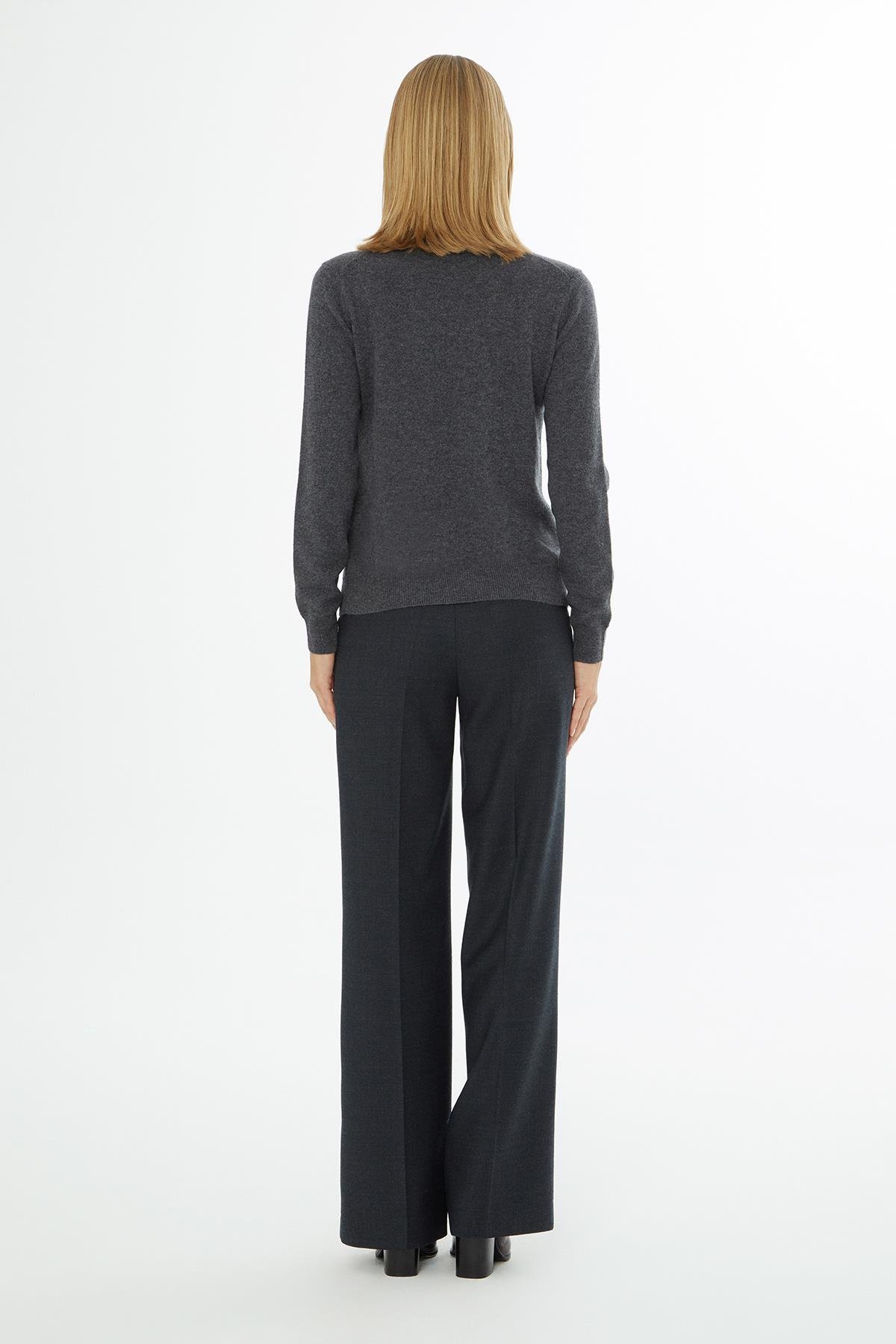 BOĞAZLI KADIN TRİKO